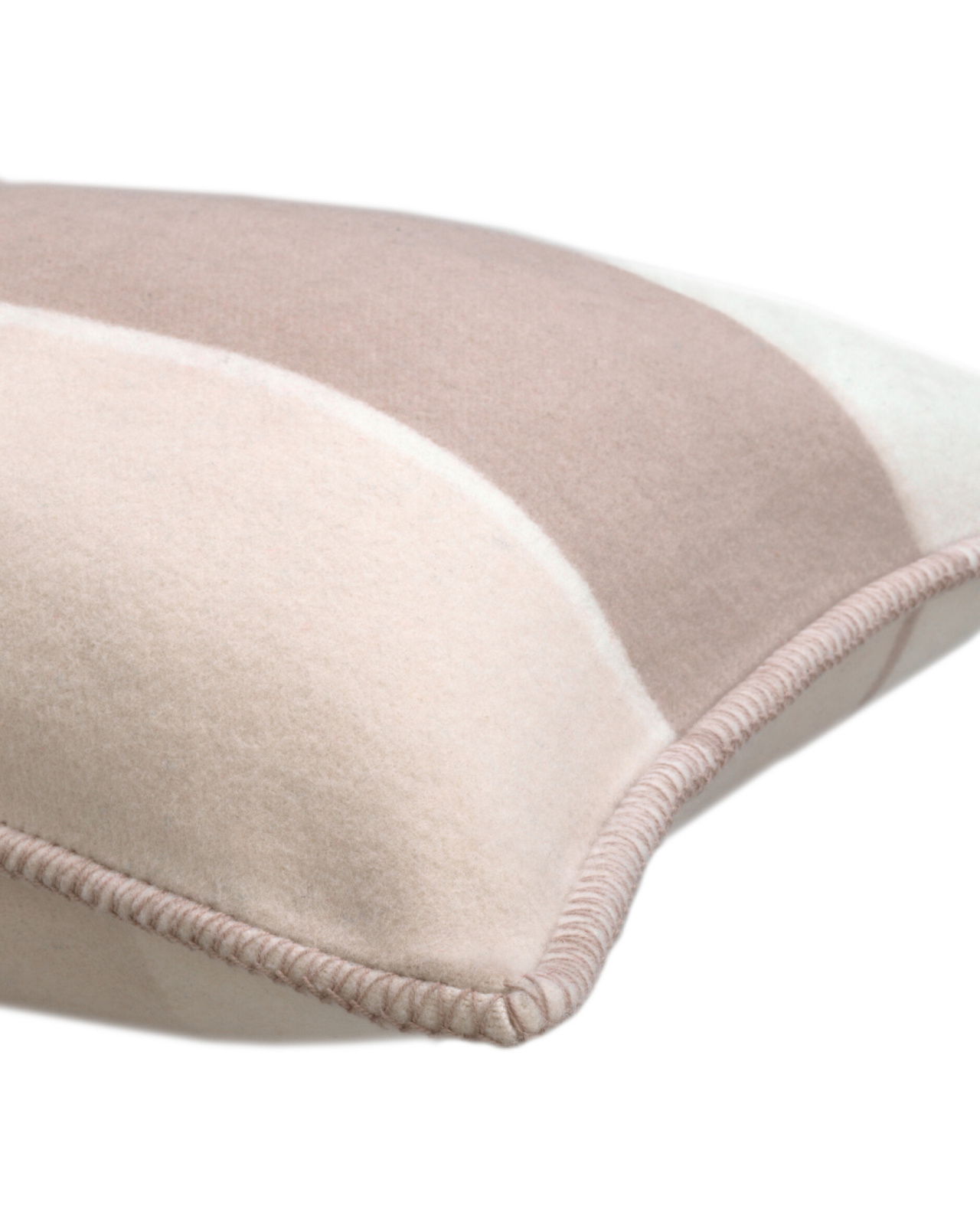 Thana Cushion Off-white