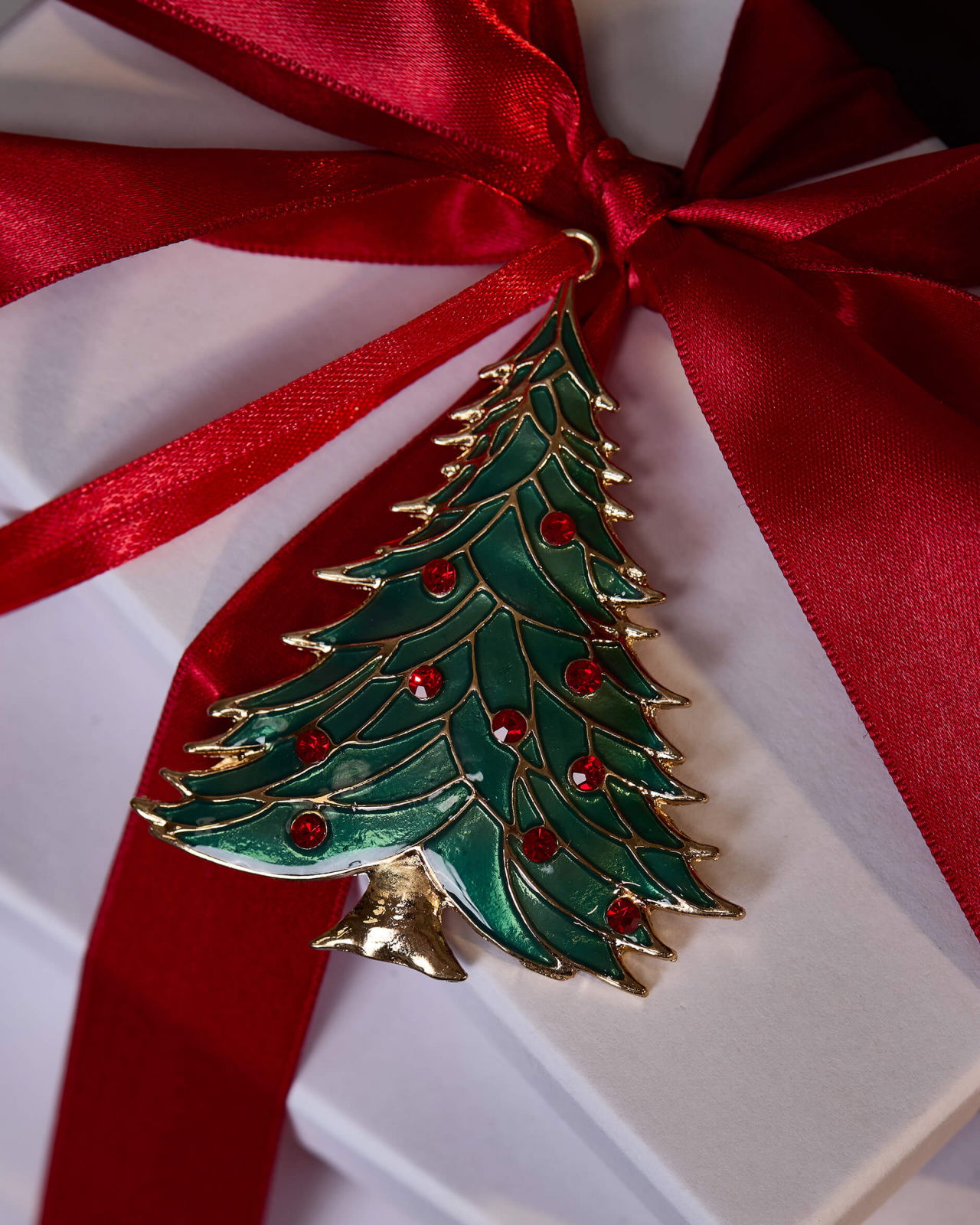 Benedict Christmas Tree Ornament Green