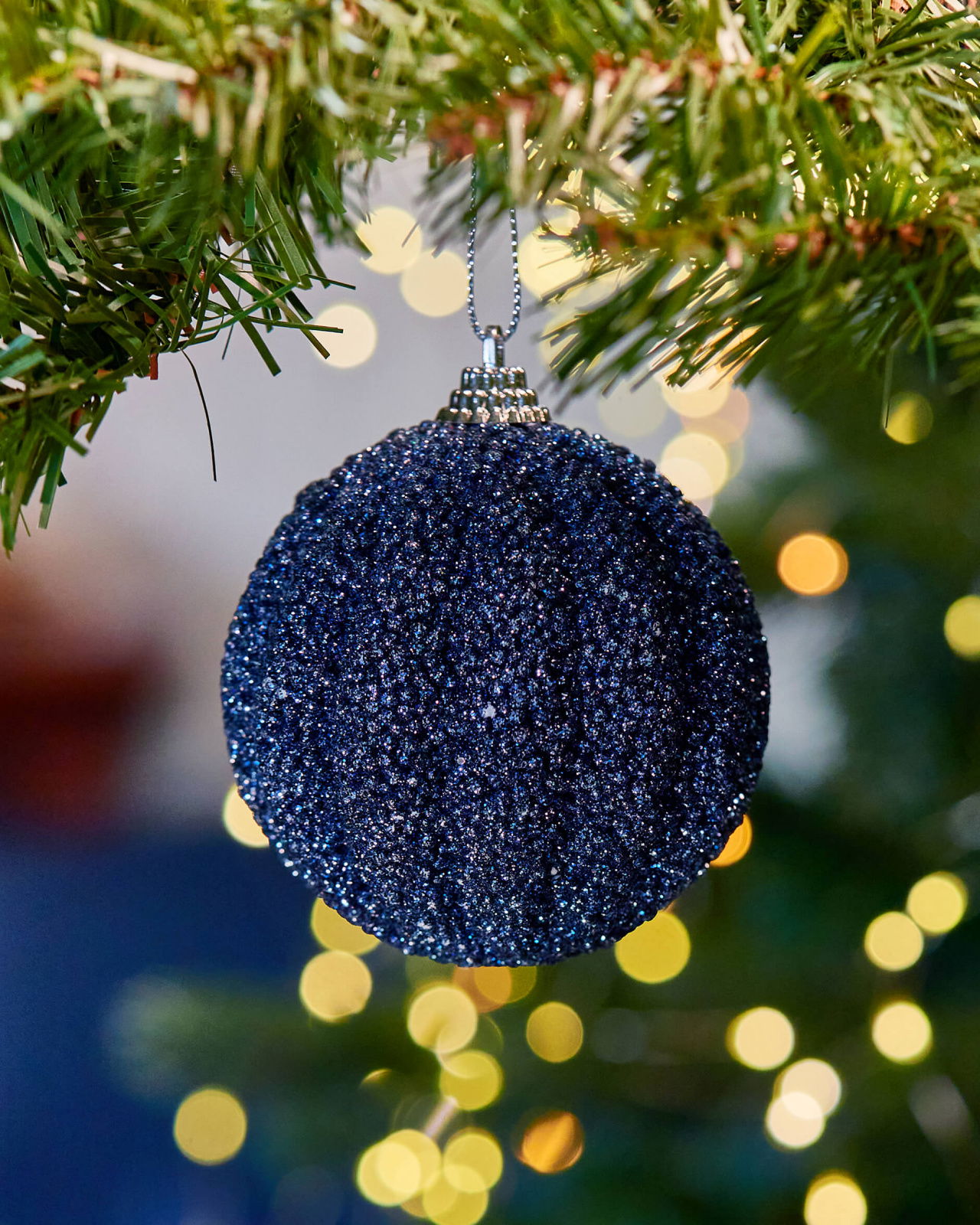 Dennis Bauble Blue