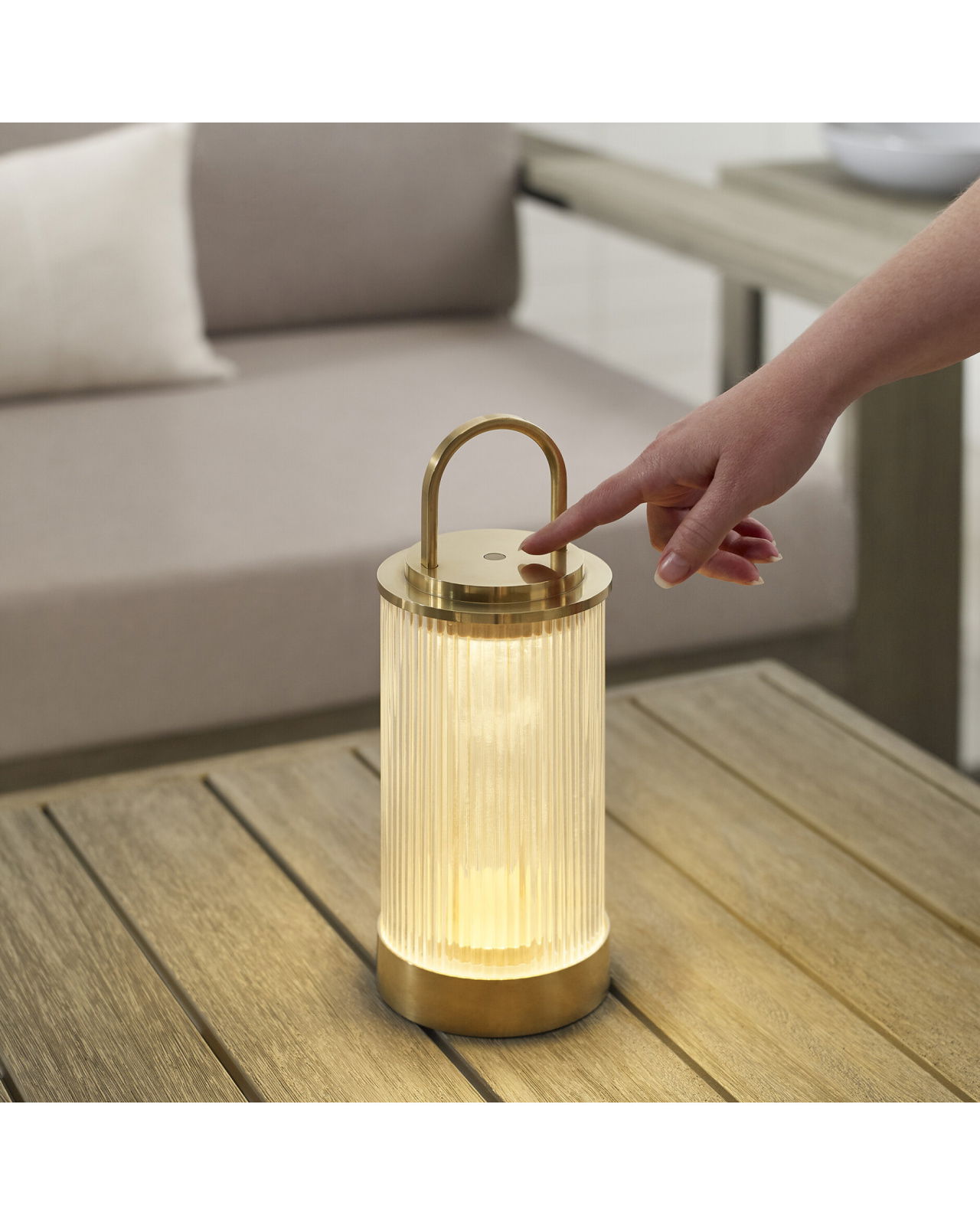 Tawa bordslampa uppladdningsbar mässing