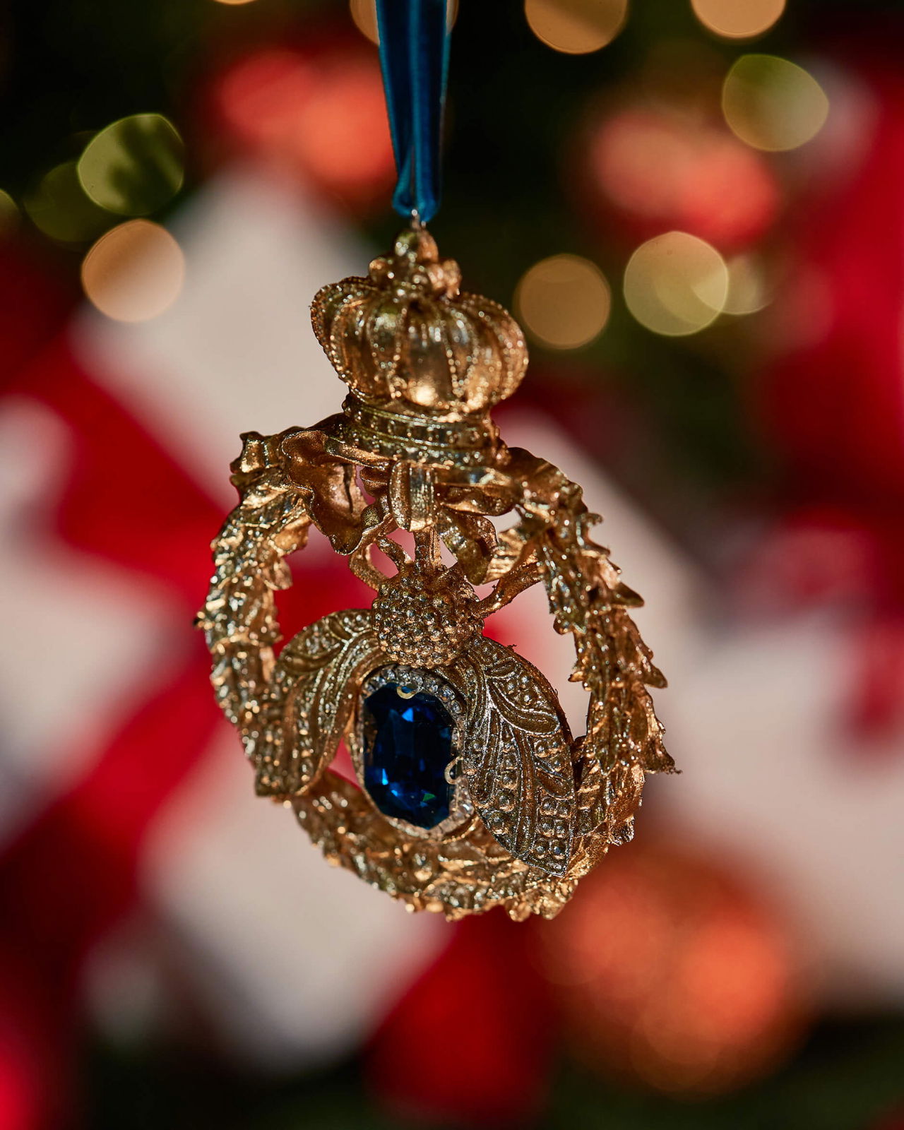 Beatrice-kuusenkoriste, mehiläinen kulta