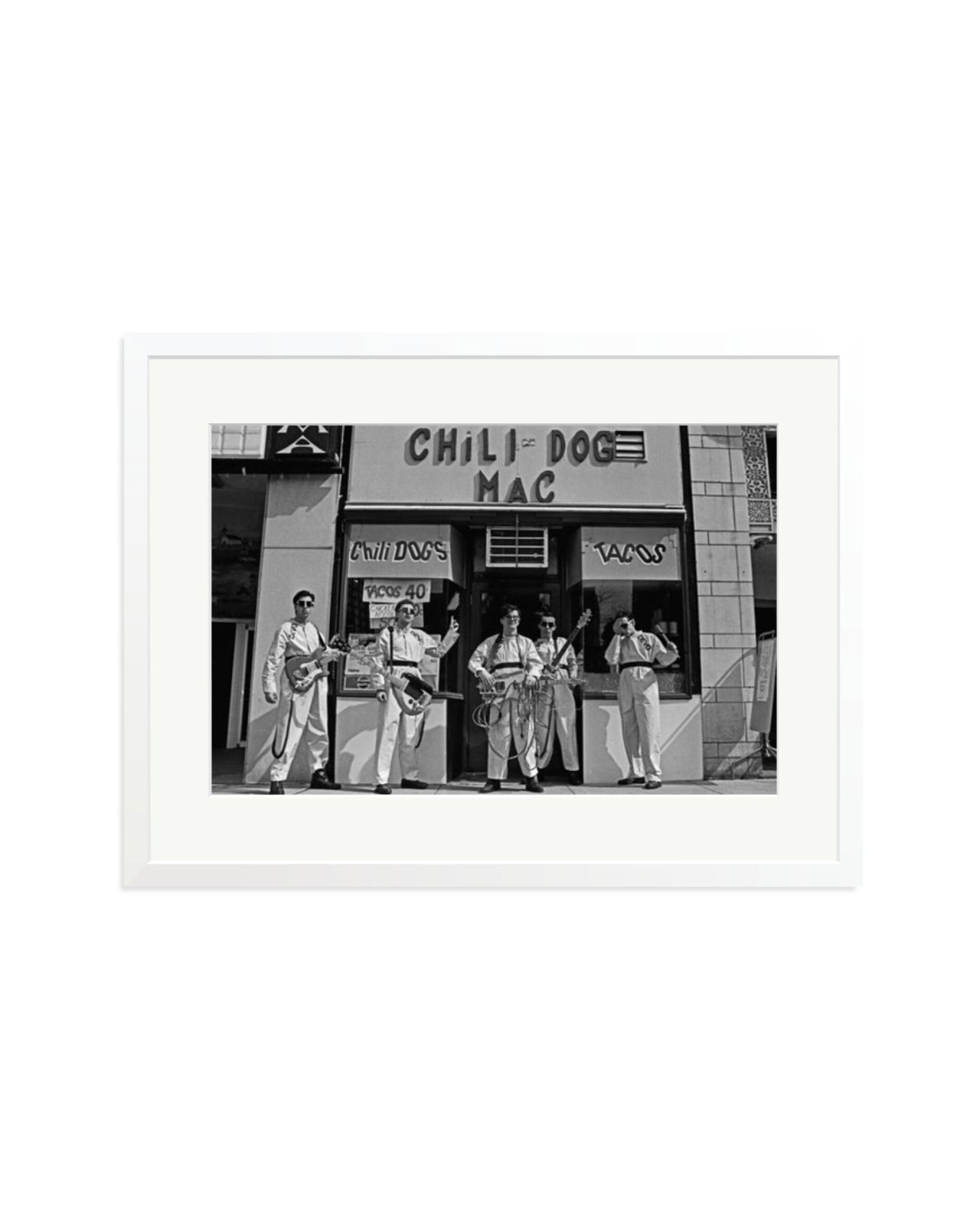 Devo at The Chili Dog Mac in Akron 1978 White / XL