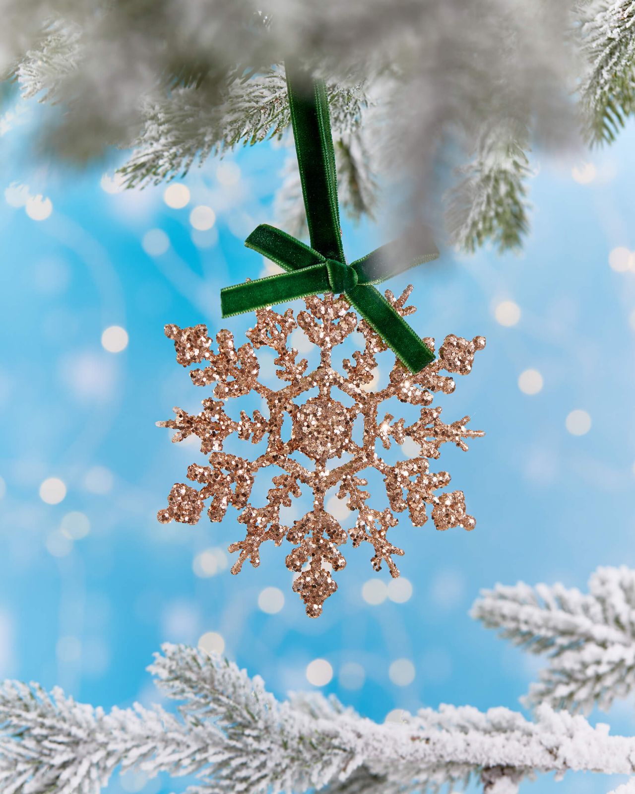 Weston Snowflake Ornament Gold/Green