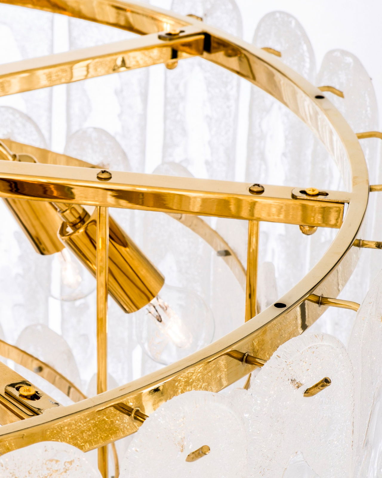 Riveria takkrona guld