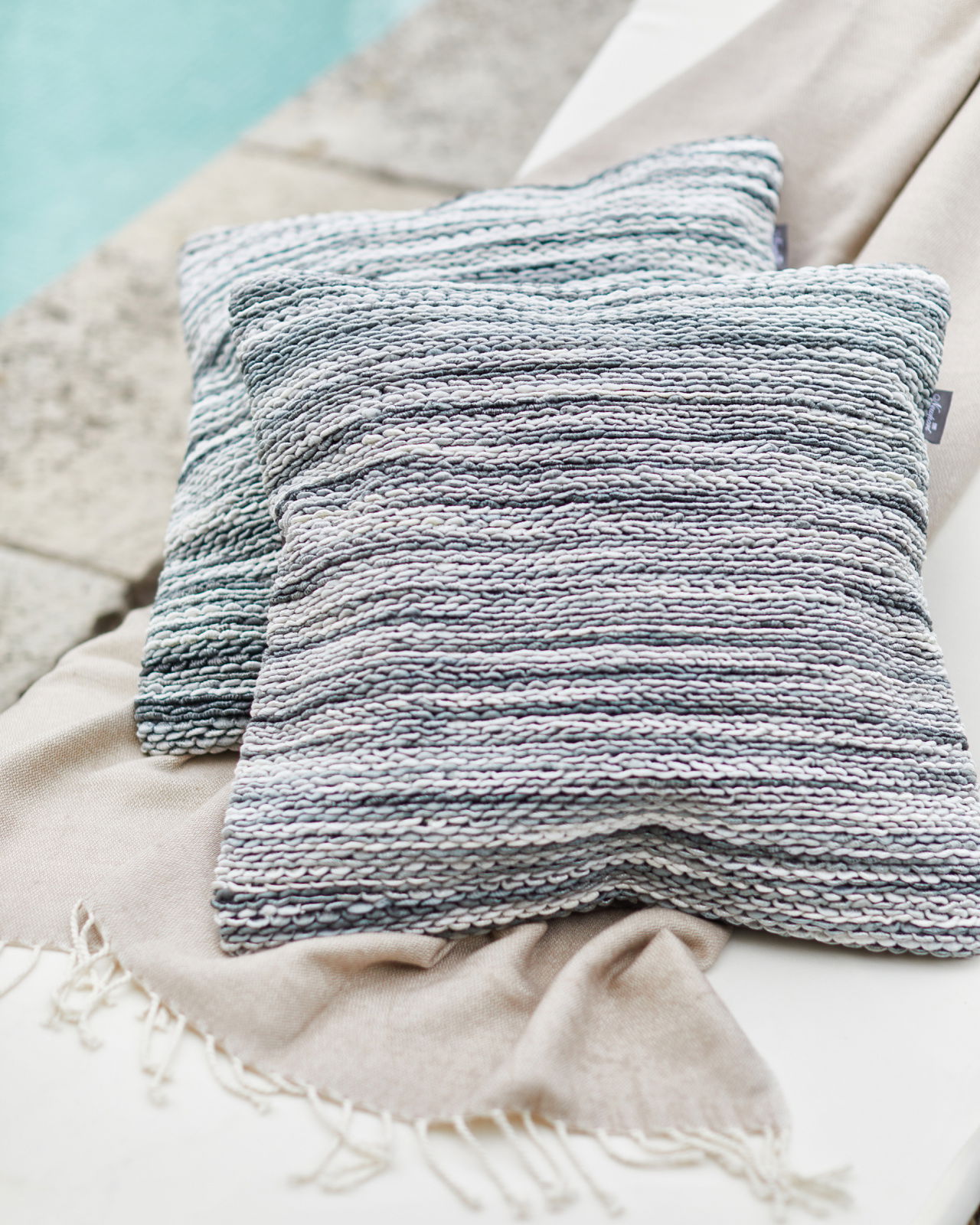 Balona kuddfodral grå