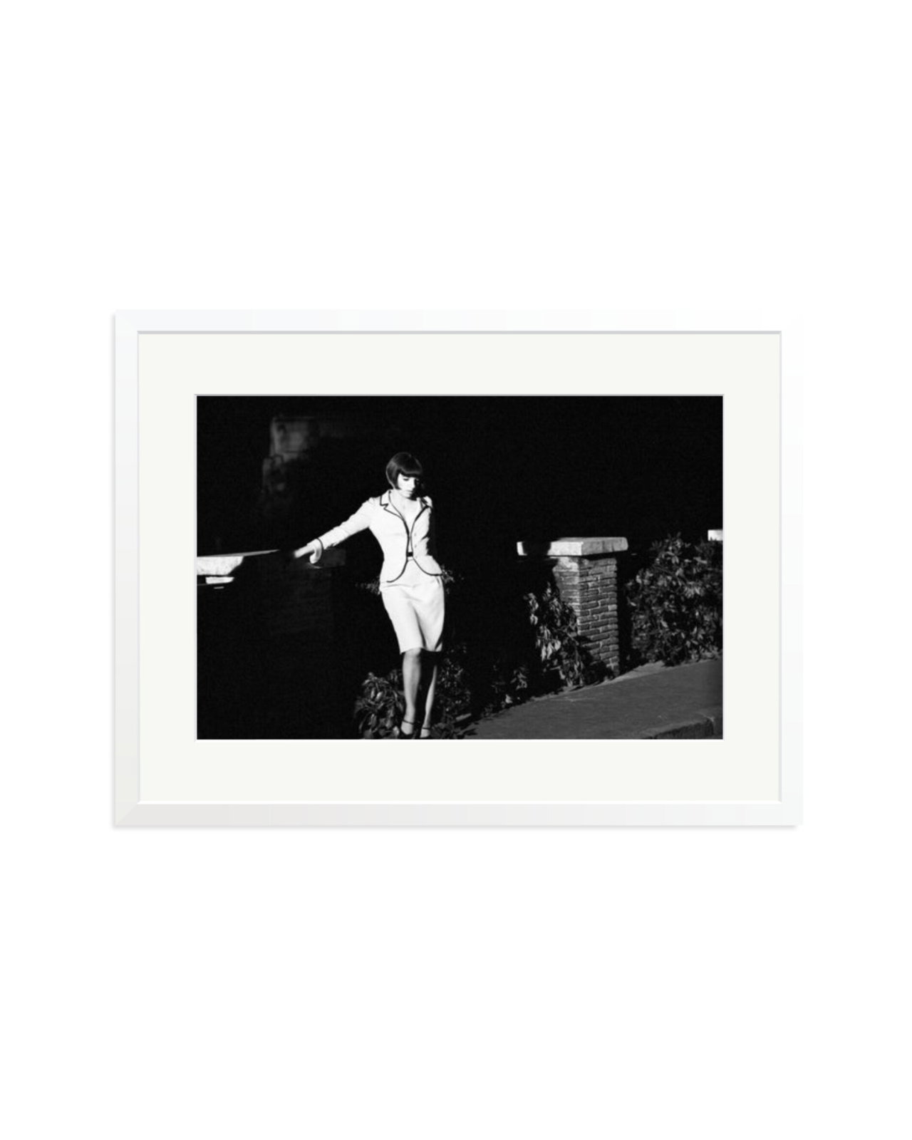 Liza Minnelli on set White / XL
