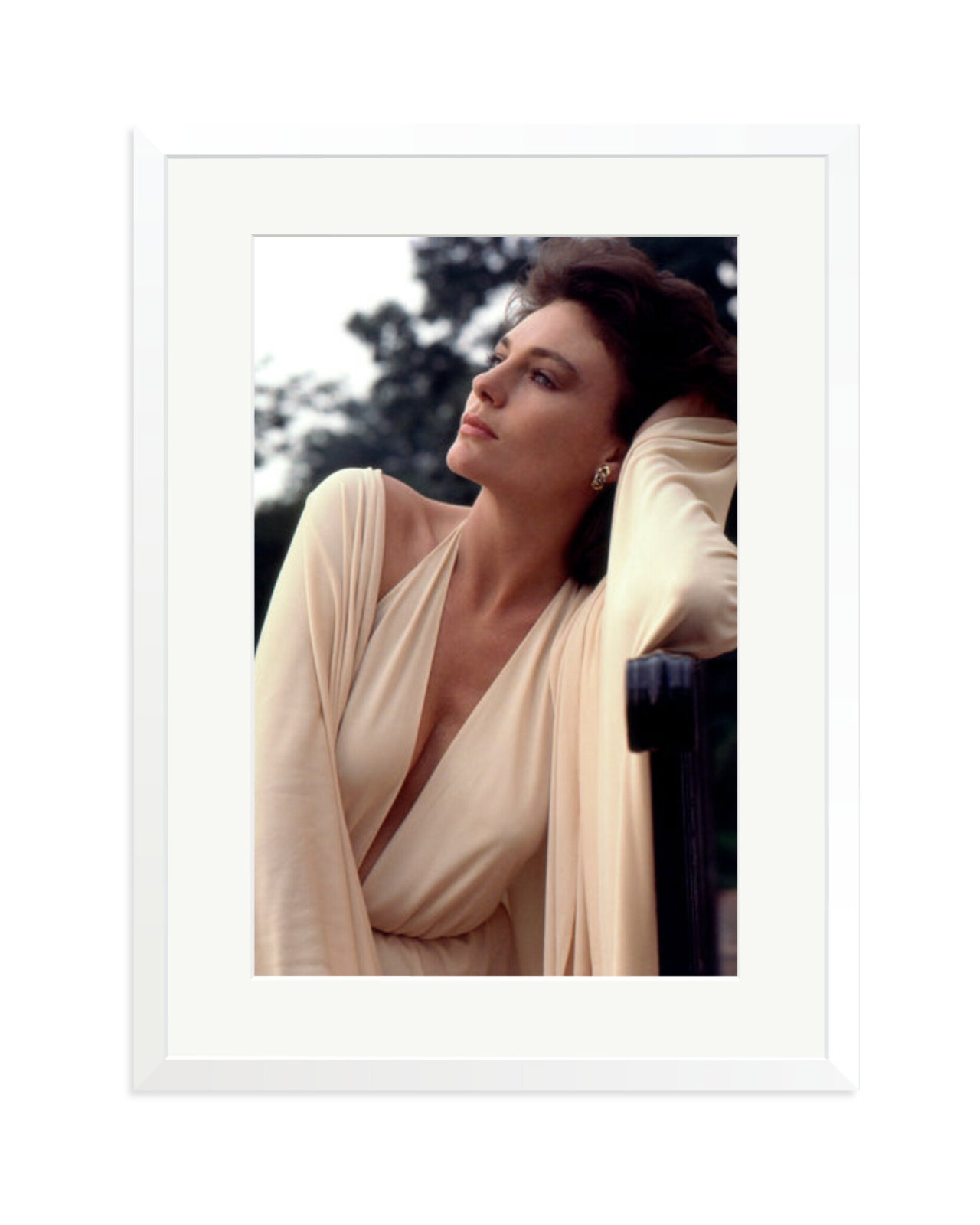 Jacqueline Bisset, 1973 White / XL