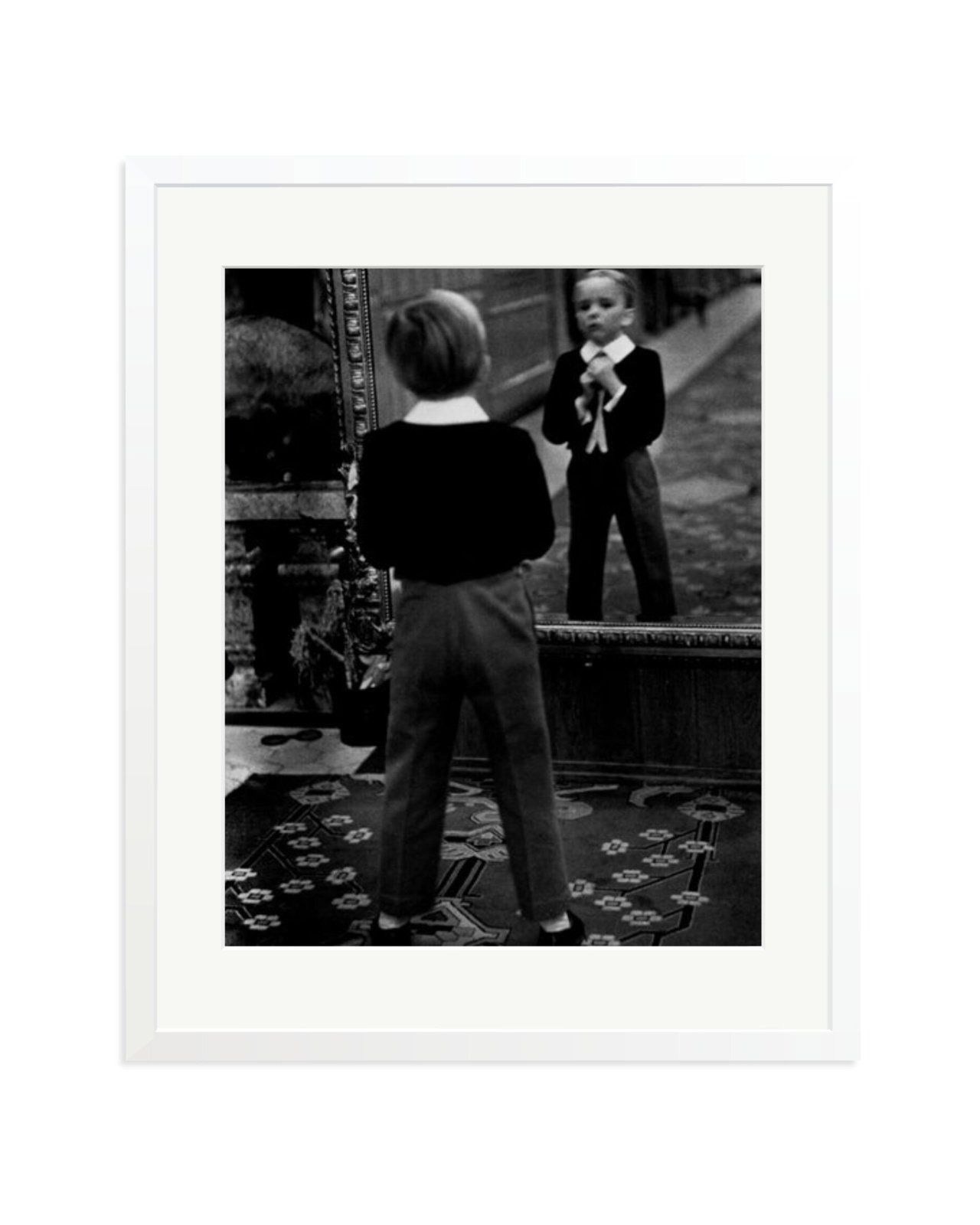 English Boy at Grand Hotel White / XL