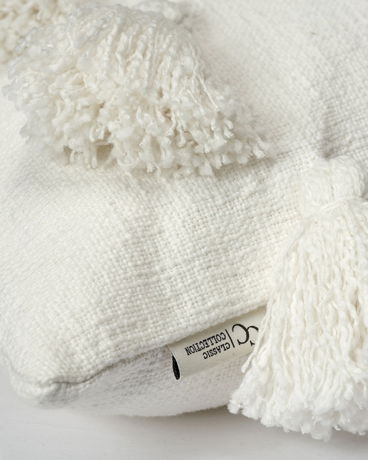 Pomegranate-tyynynpäällinen valkoinen OUTLET