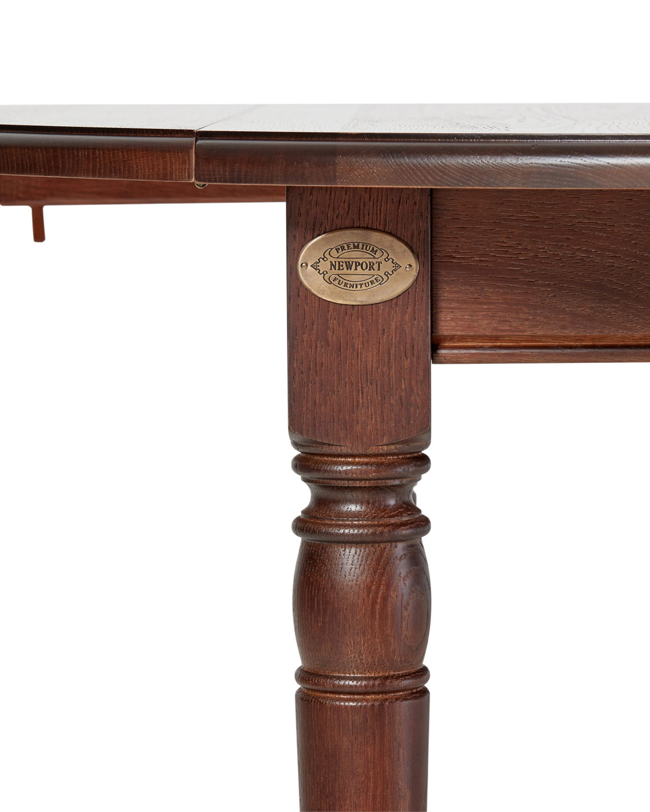 Osterville matbord noble newport brown