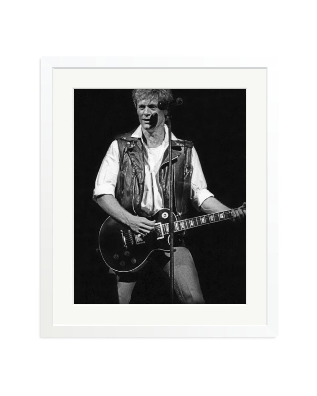 Bryan Adams in Cleveland White / Large