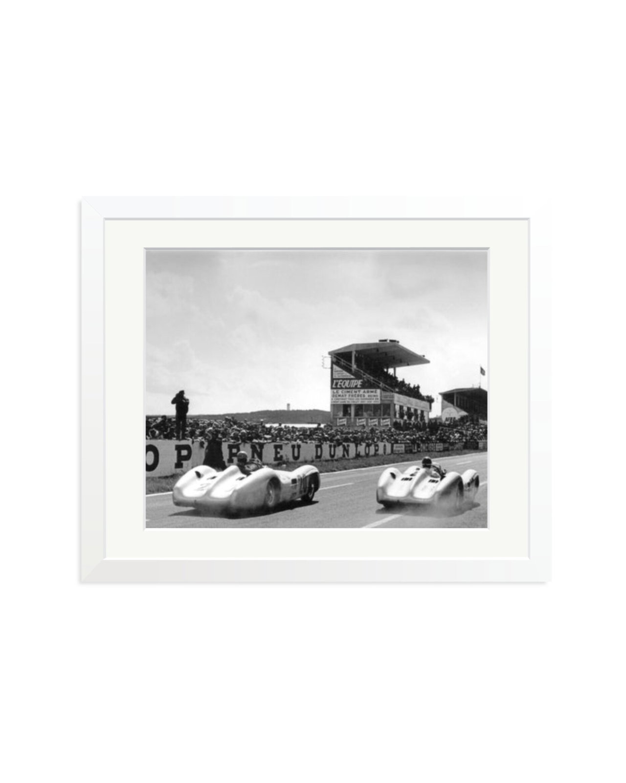 The Miracle Of Reims White / Medium