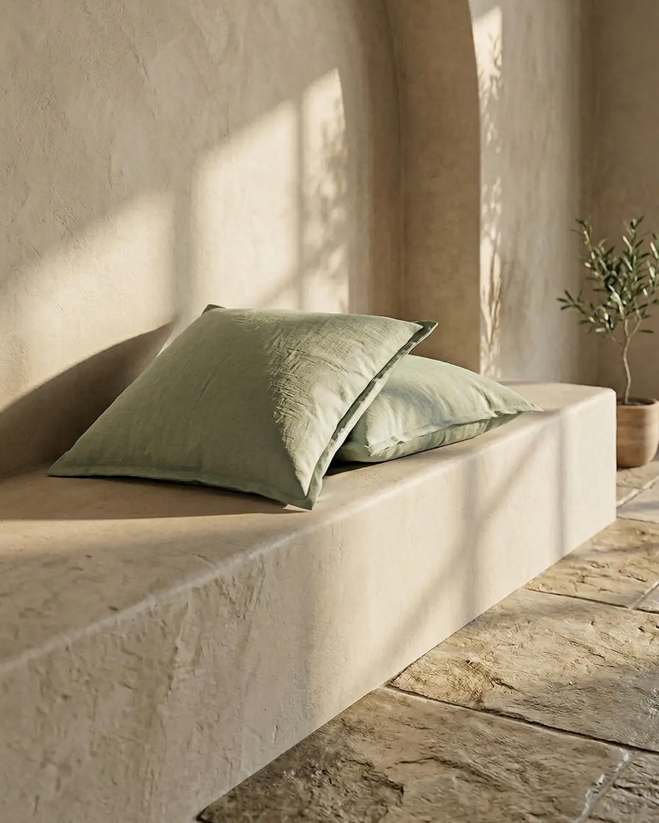 Classic Linen cushion cover green