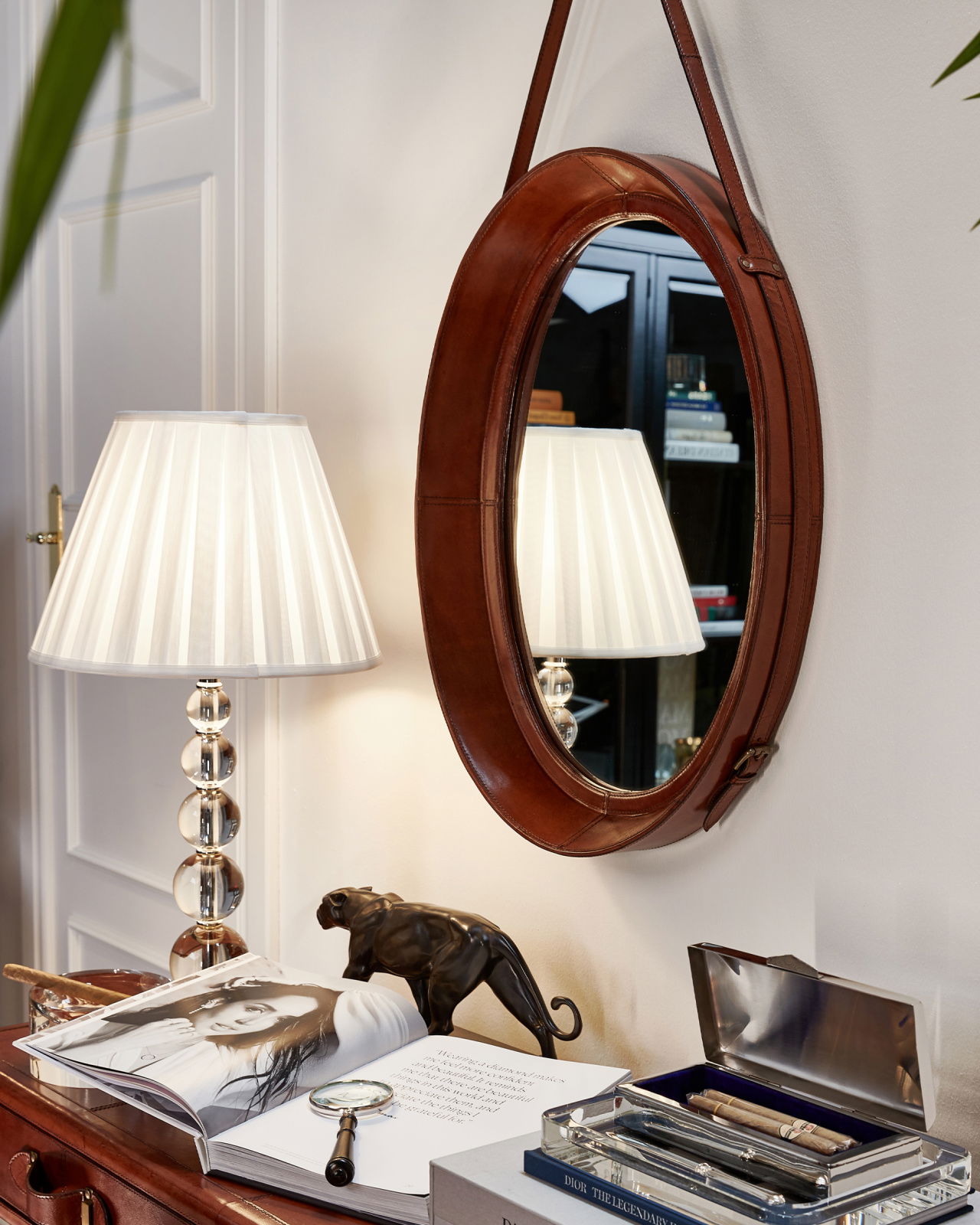 Kensington spegel läder oval