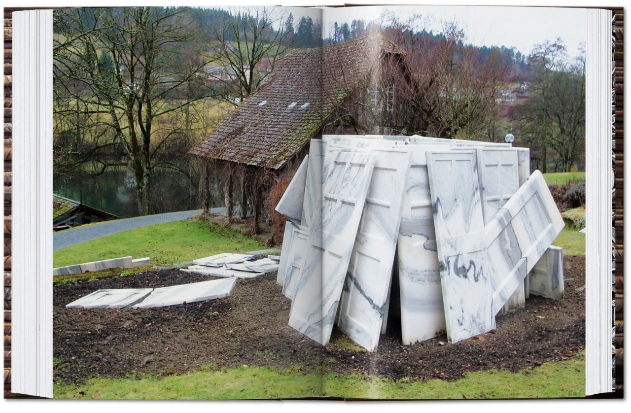 Ai Weiwei - 40 Series