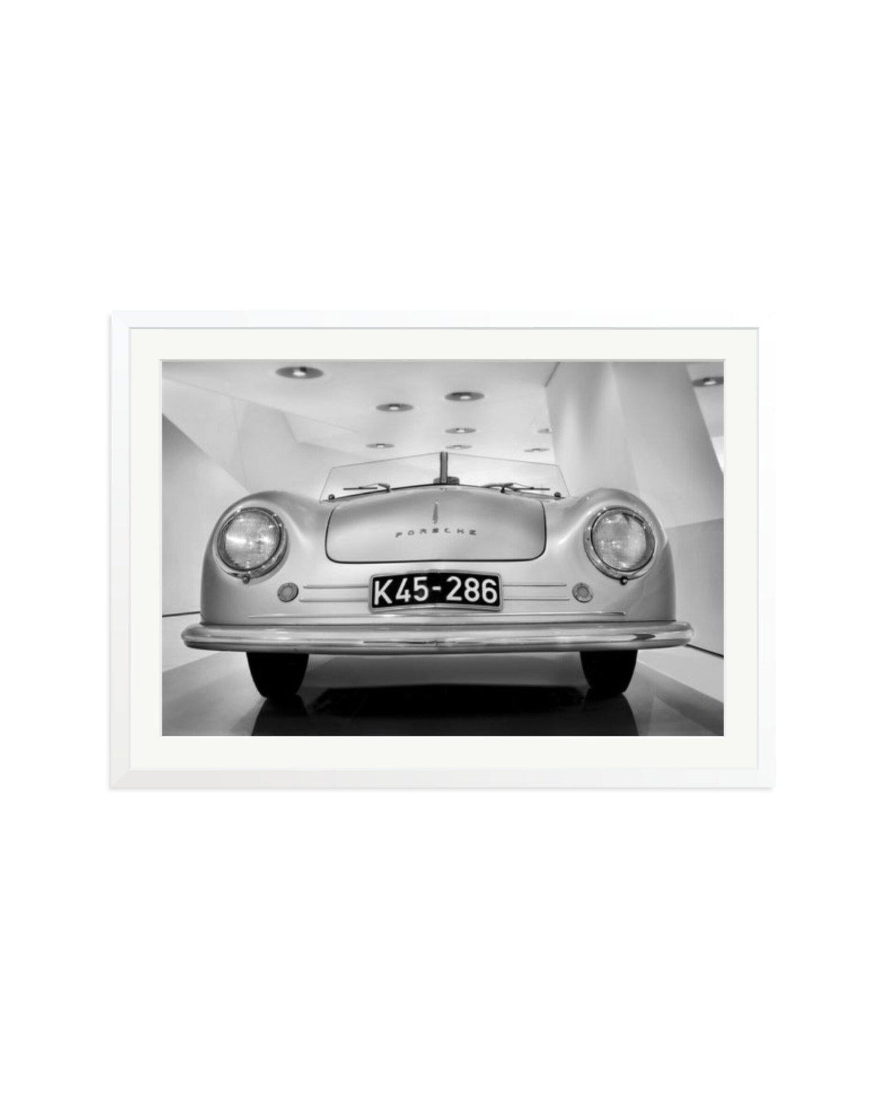 The First Porsche White / XXL