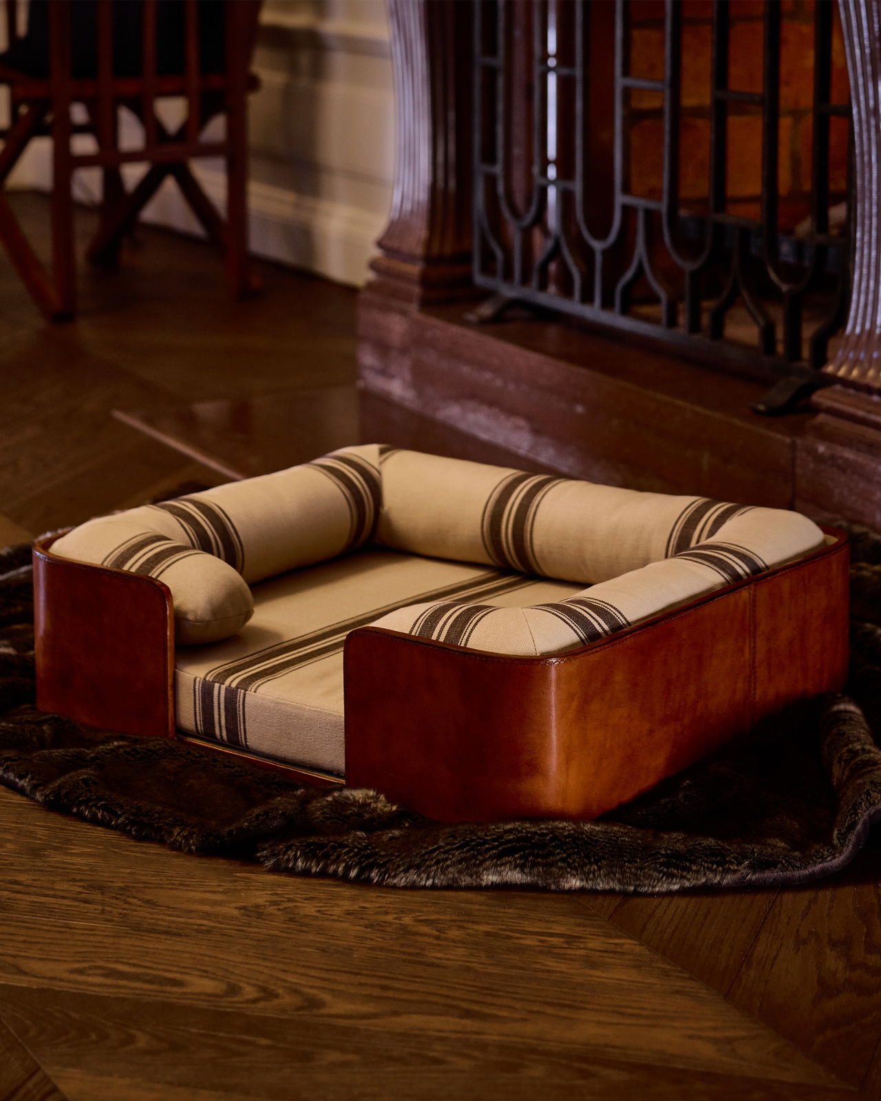 Kensington Dog Bed Boathouse Ticking