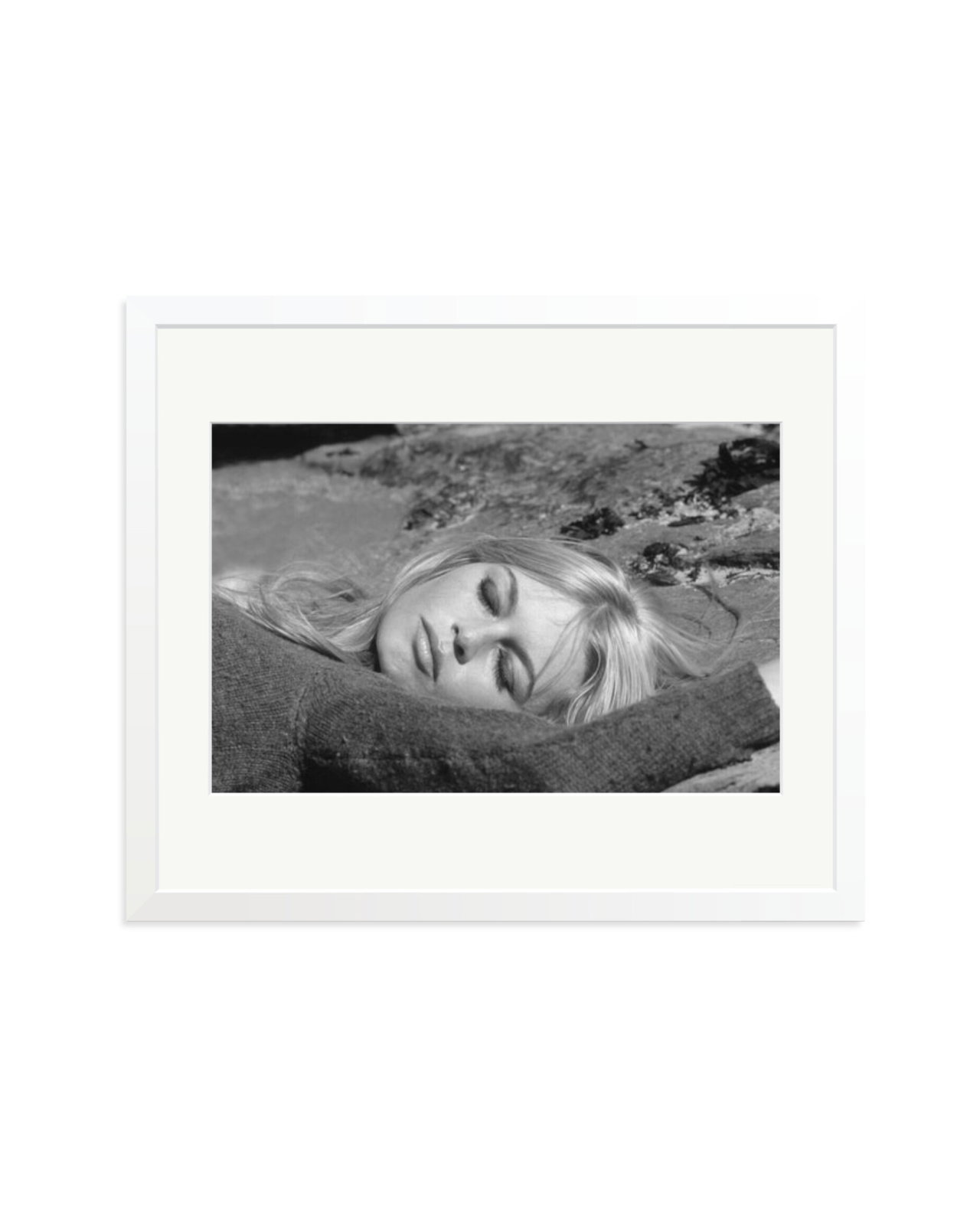 Sleeping Bardot White / Large