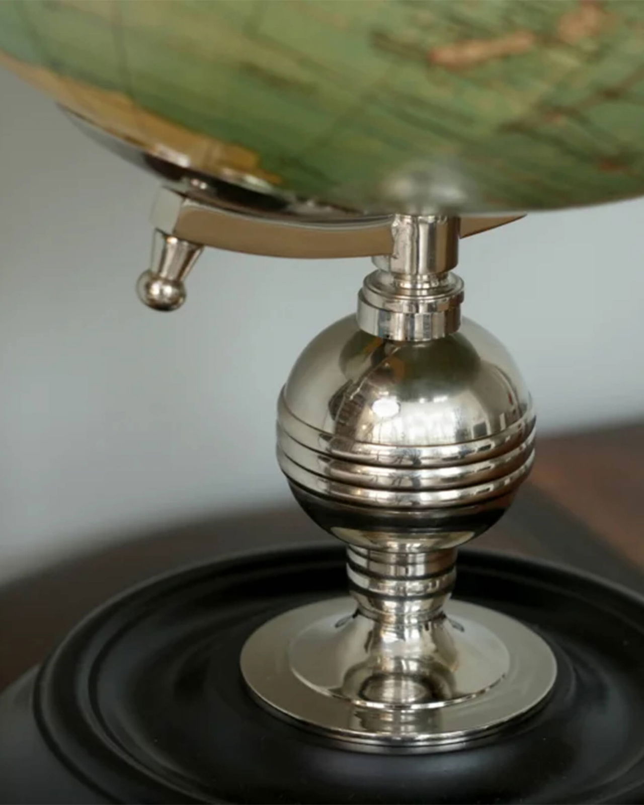 Weber Costello maapallo