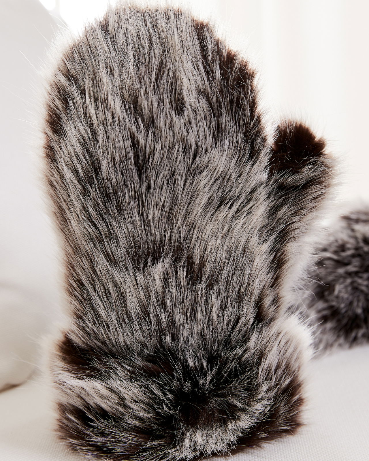 St. Moritz vantar timber wolf