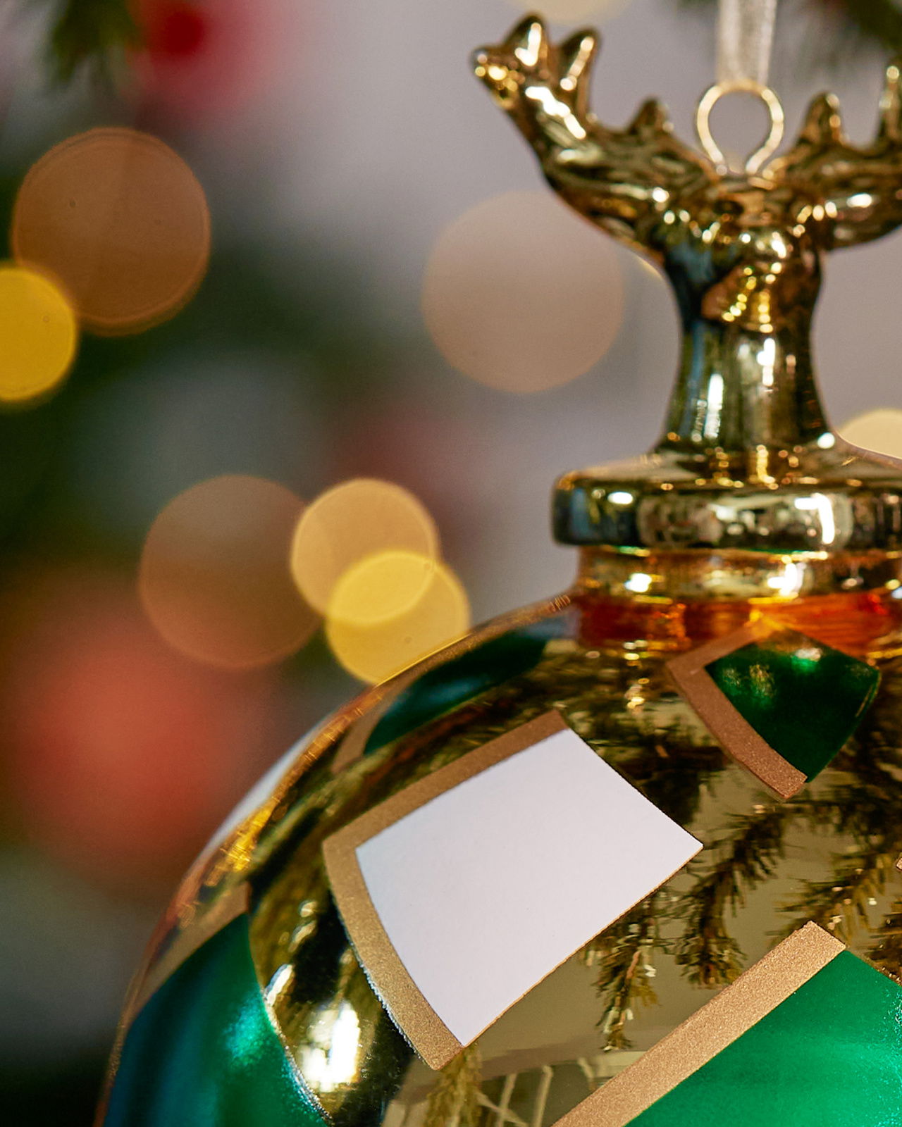 Lordly Stag Bauble Green/White 10cm