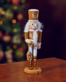 James Nutcracker