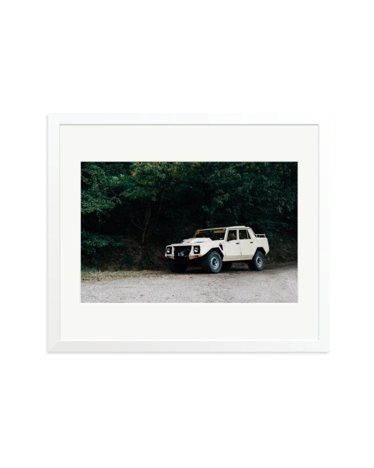 Lamborghini LM 002 White / Large