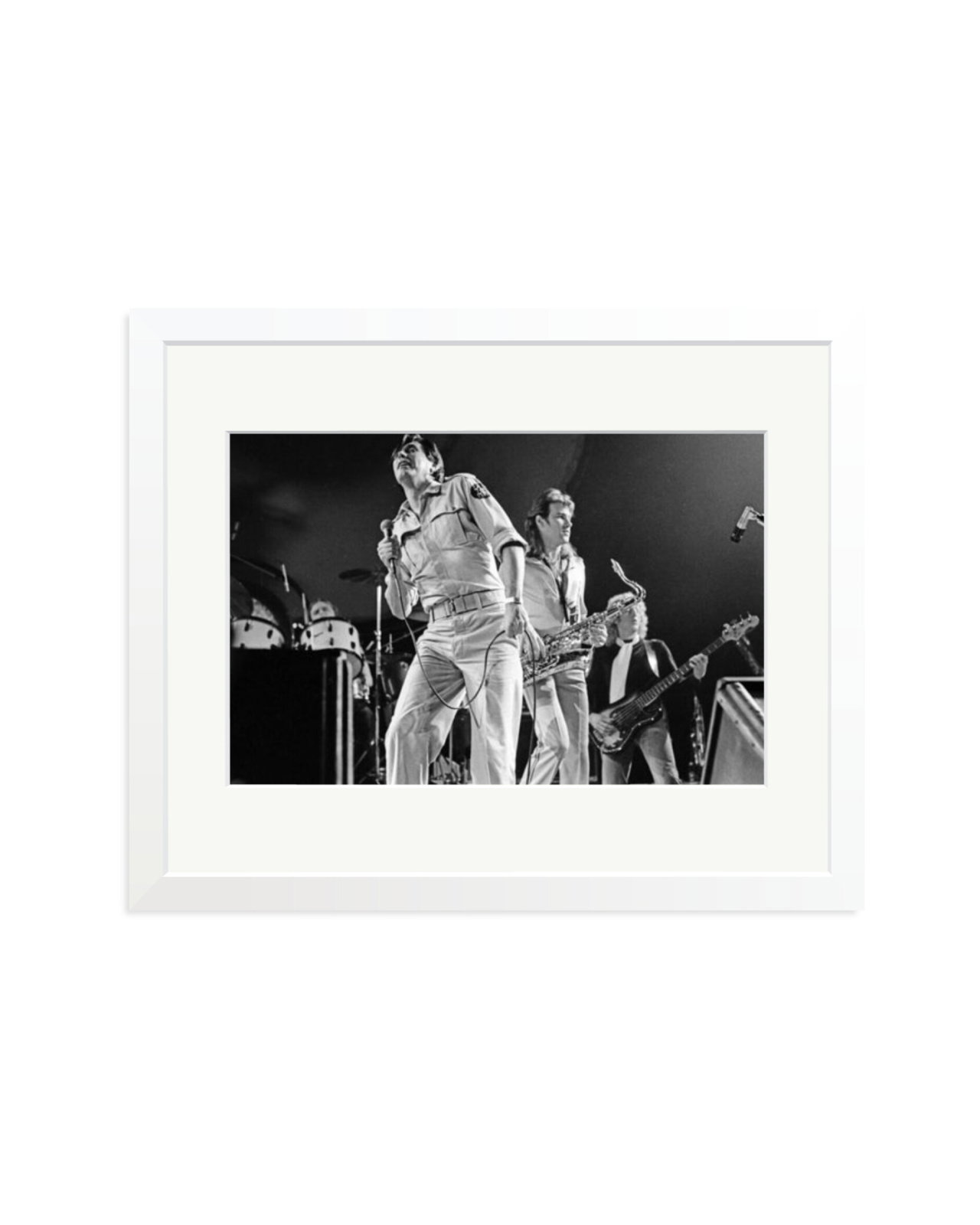 Roxy White / Medium