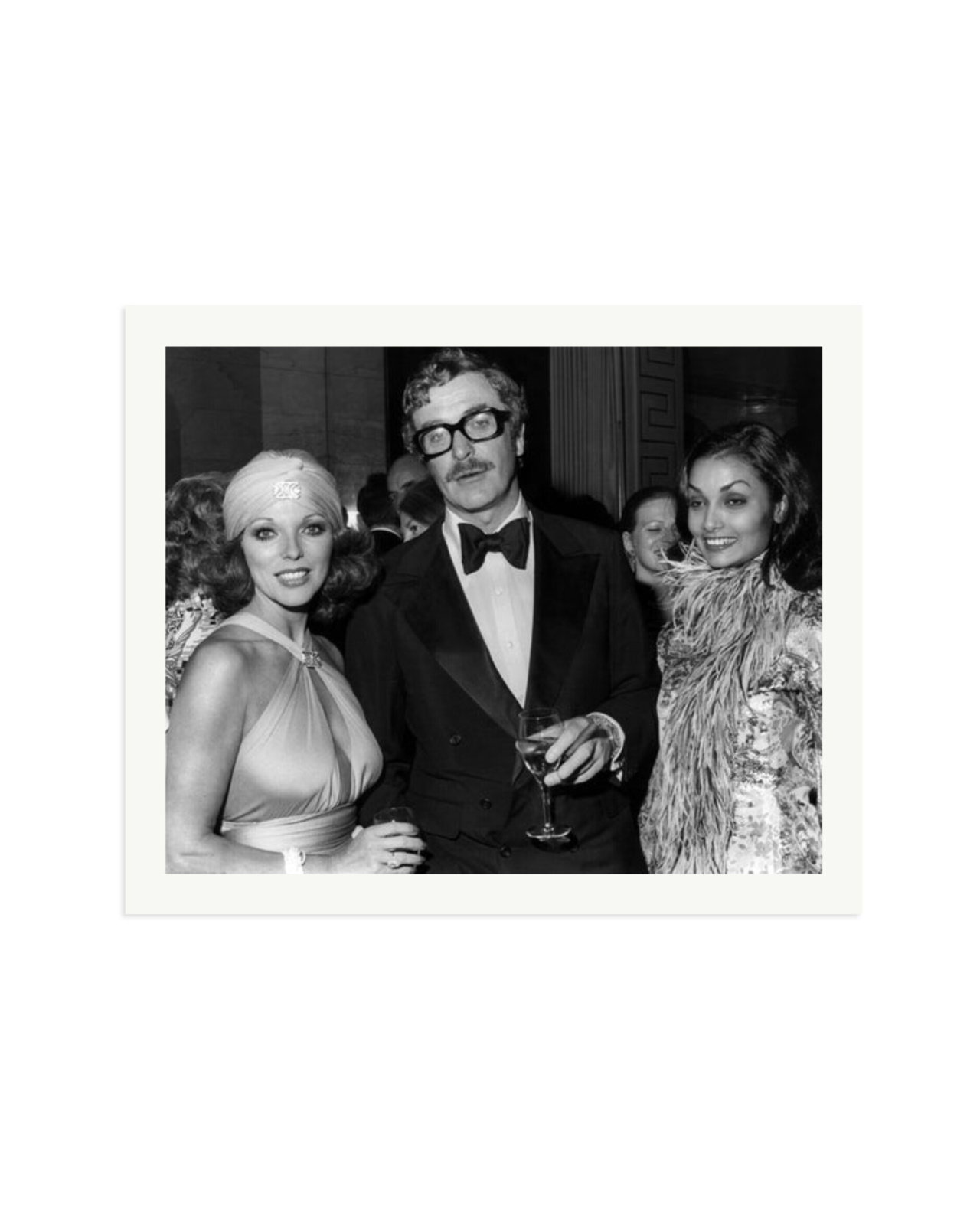 Caine, Collins and Shakira Print Only / XXL