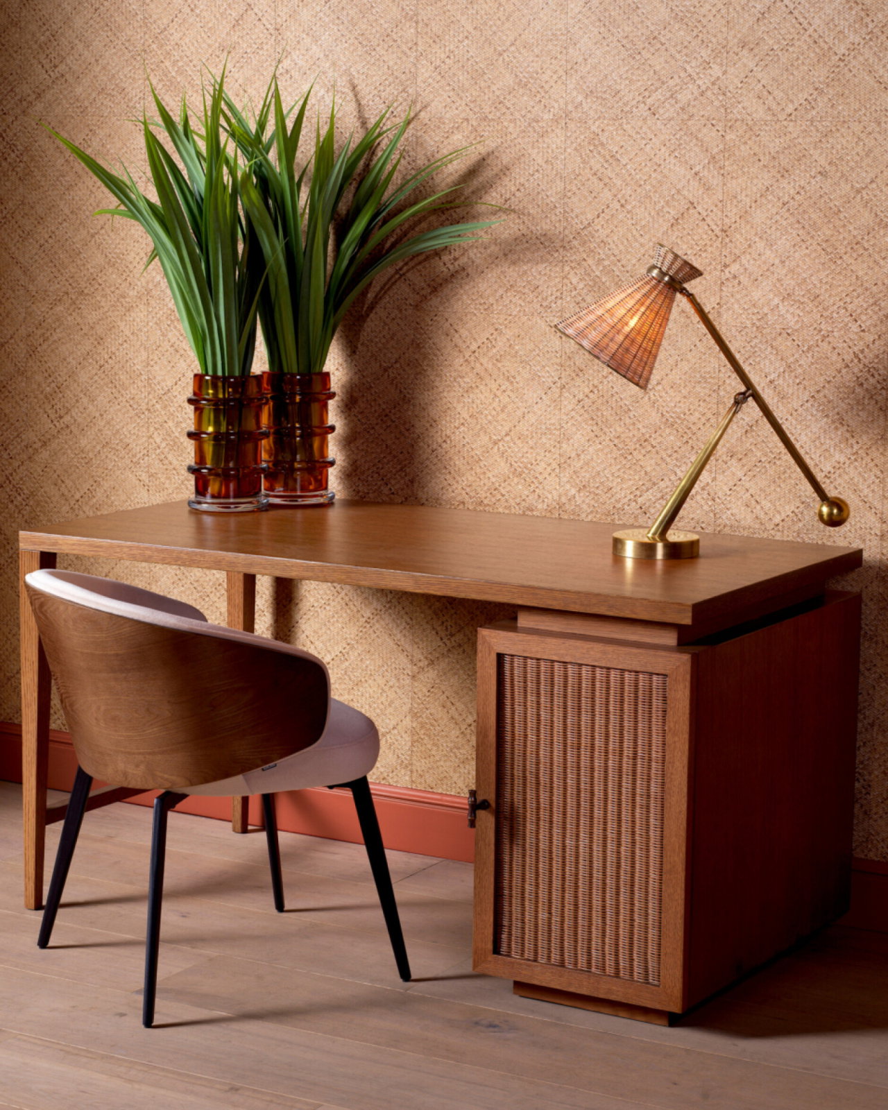 Borchard Desk Caramel Oak OUTLET