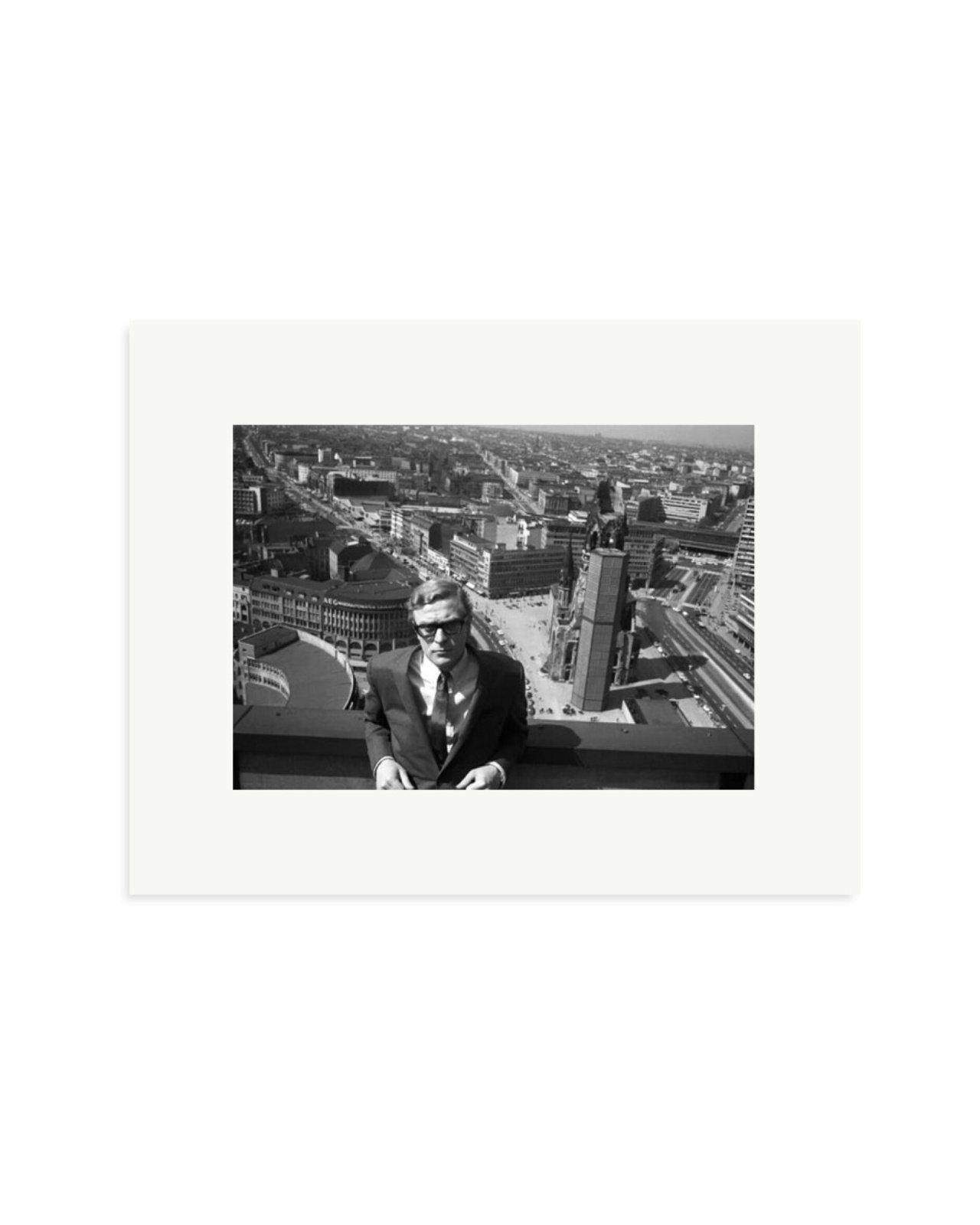 Caine, Funeral in Berlin Print Only / Small