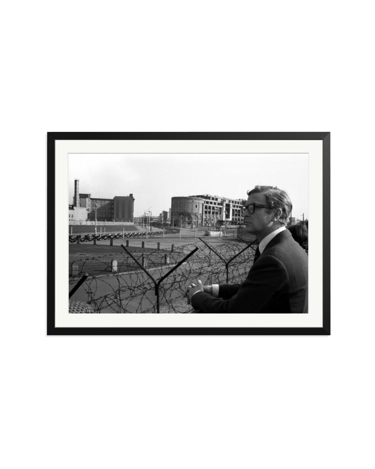 Michael Caine, Berlin, 1966 Black / XXL