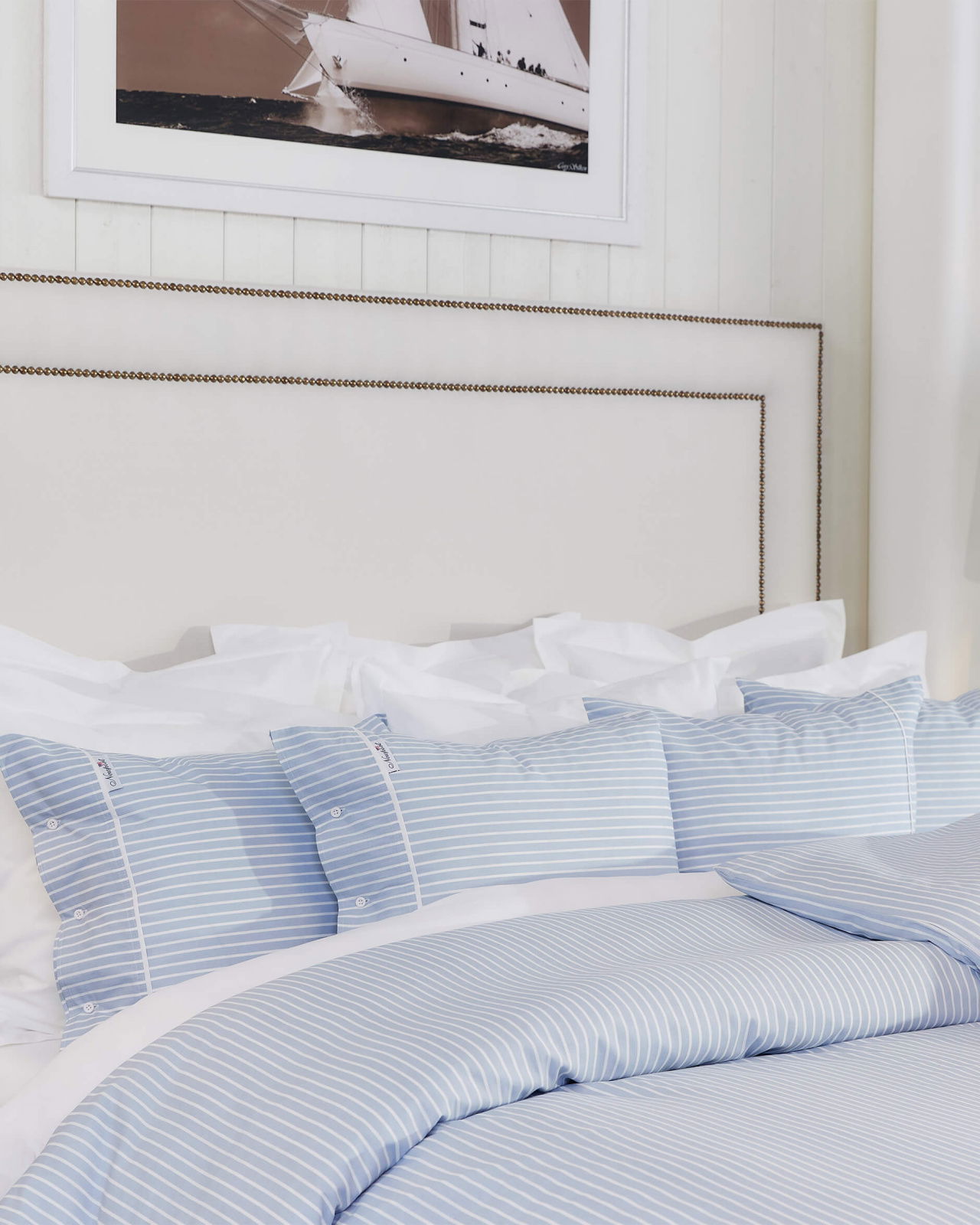 Montrose sänggavel off-white