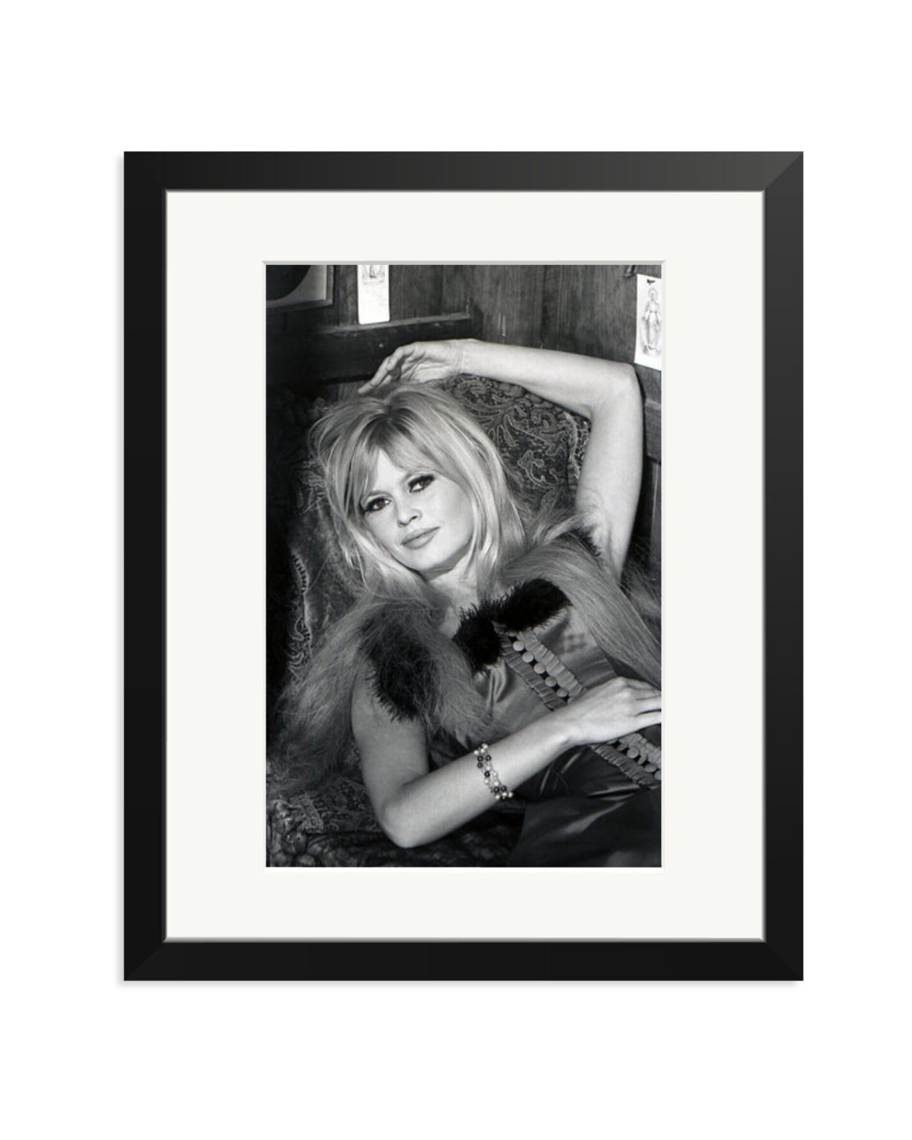 Bardot as Maria Black / Medium