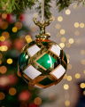 Aurette Bauble Green/White 10cm