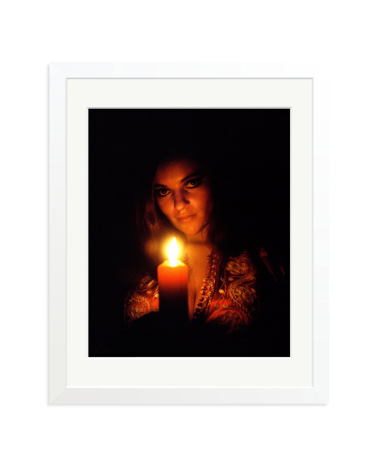 Dana Gillespie White / Medium