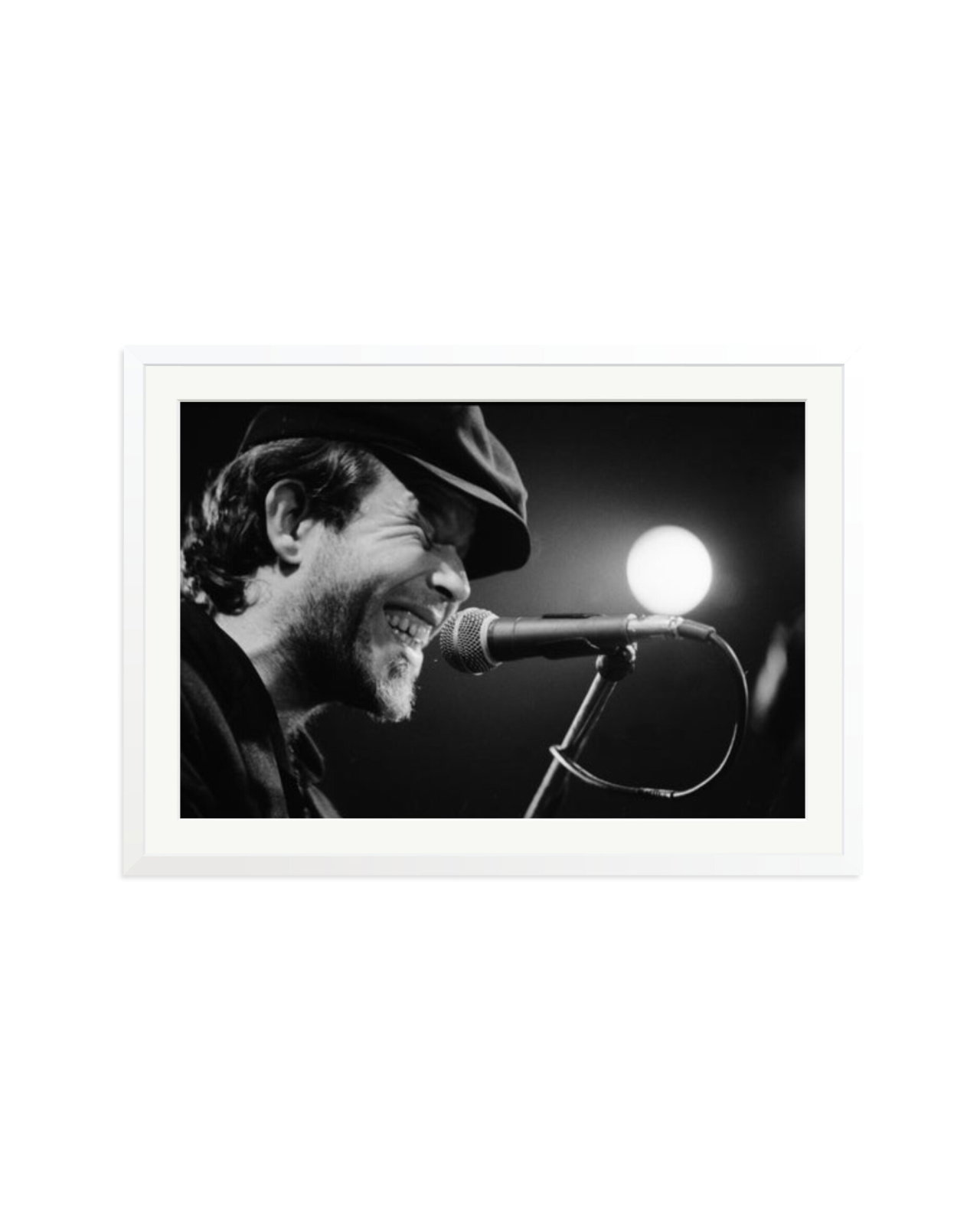 Tom Waits at the Cleveland Agora Club White / XXL