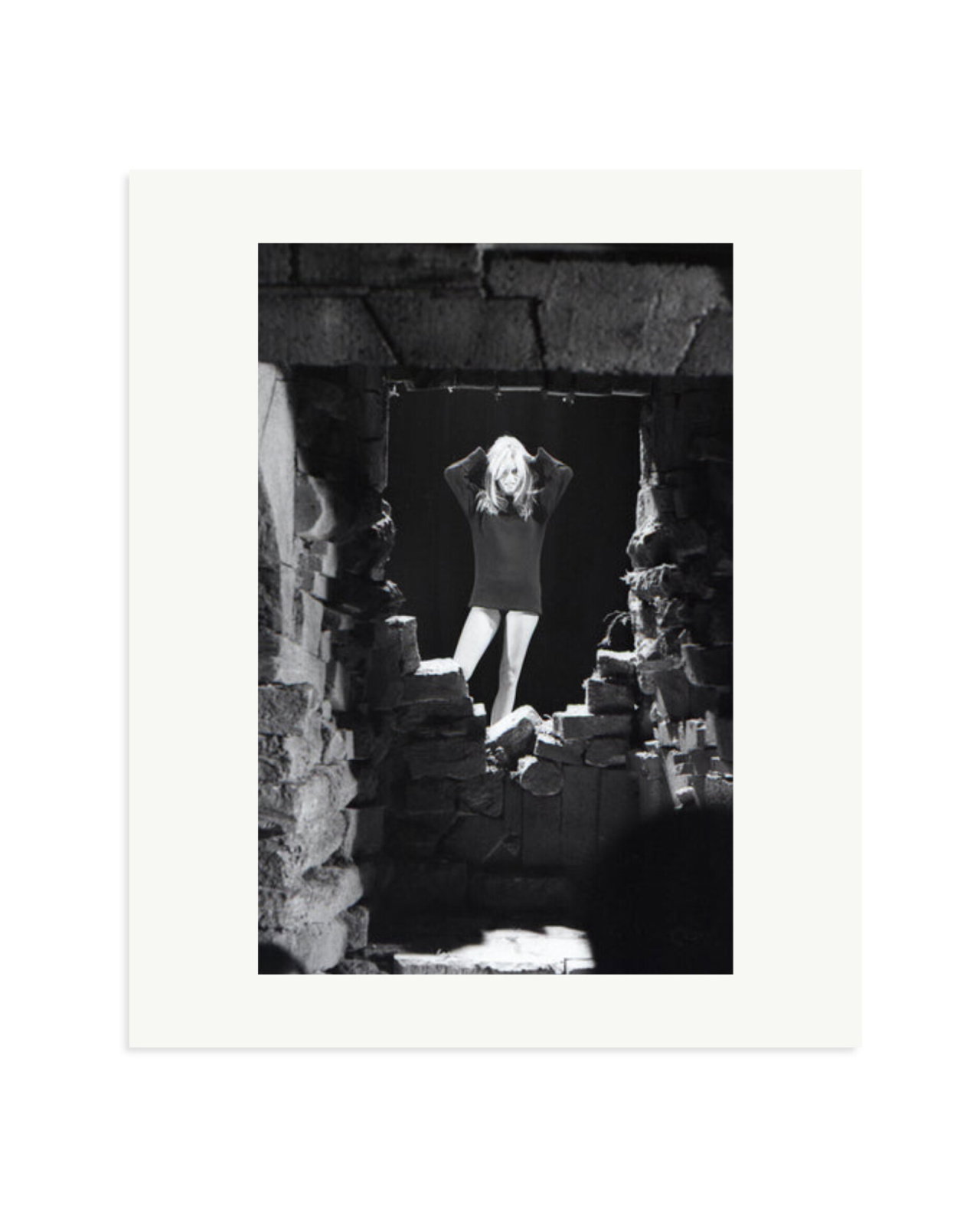 Bardot on the set of 'Skalako' Print Only / Large