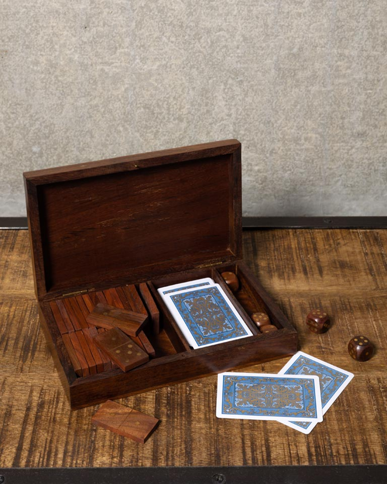 Eversley game box
