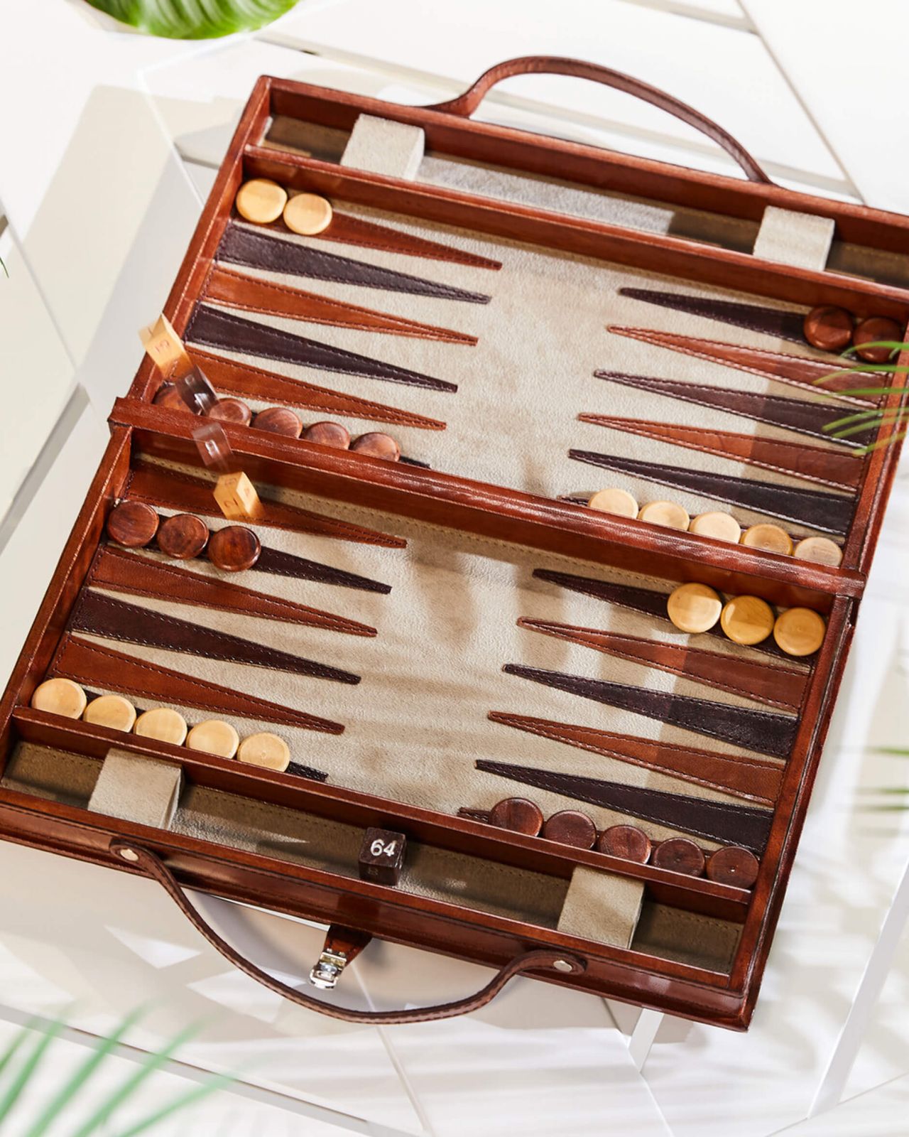 Kensington backgammon, skinn/tre