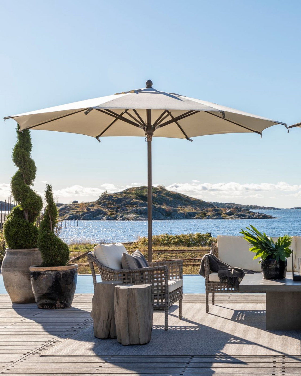 Colorado Side Table Charcoal