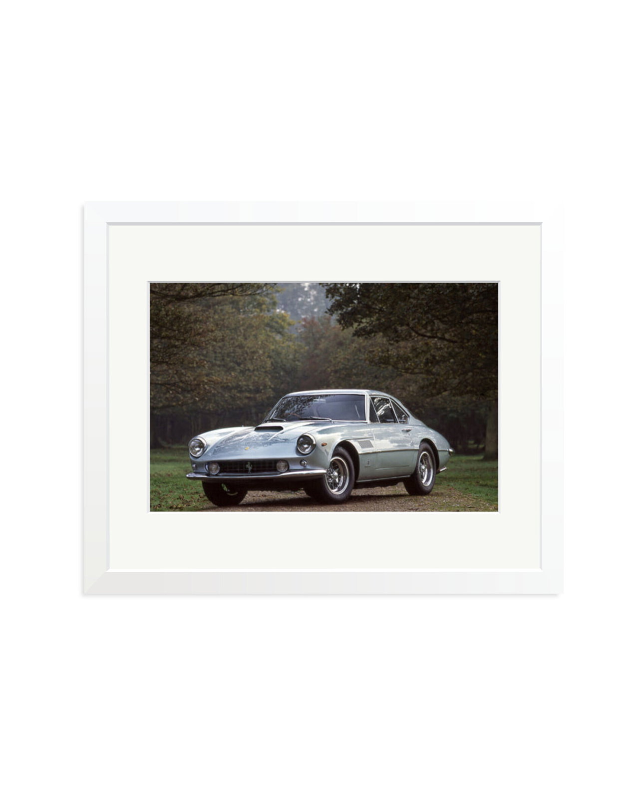 Ferrari SuperAmerica White / Medium