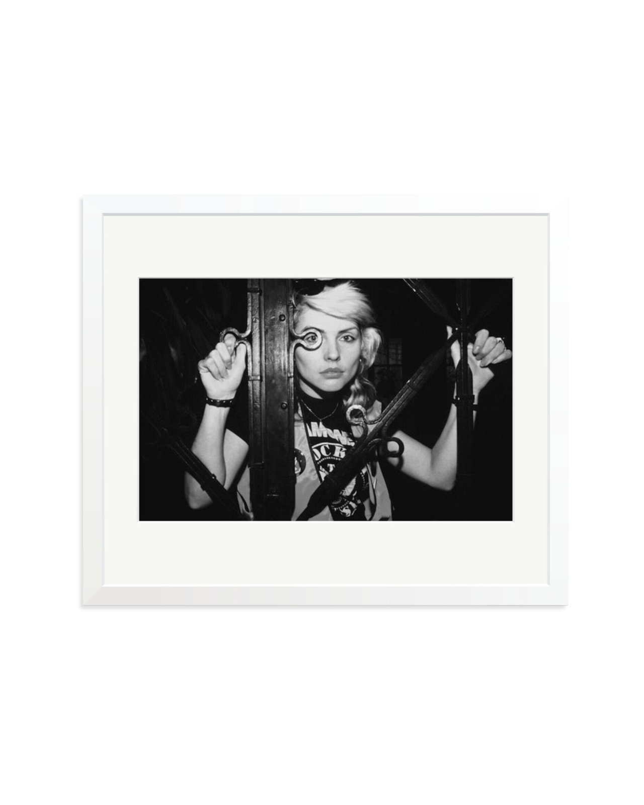 Debbie Harry of Blondie Black & White White / Large