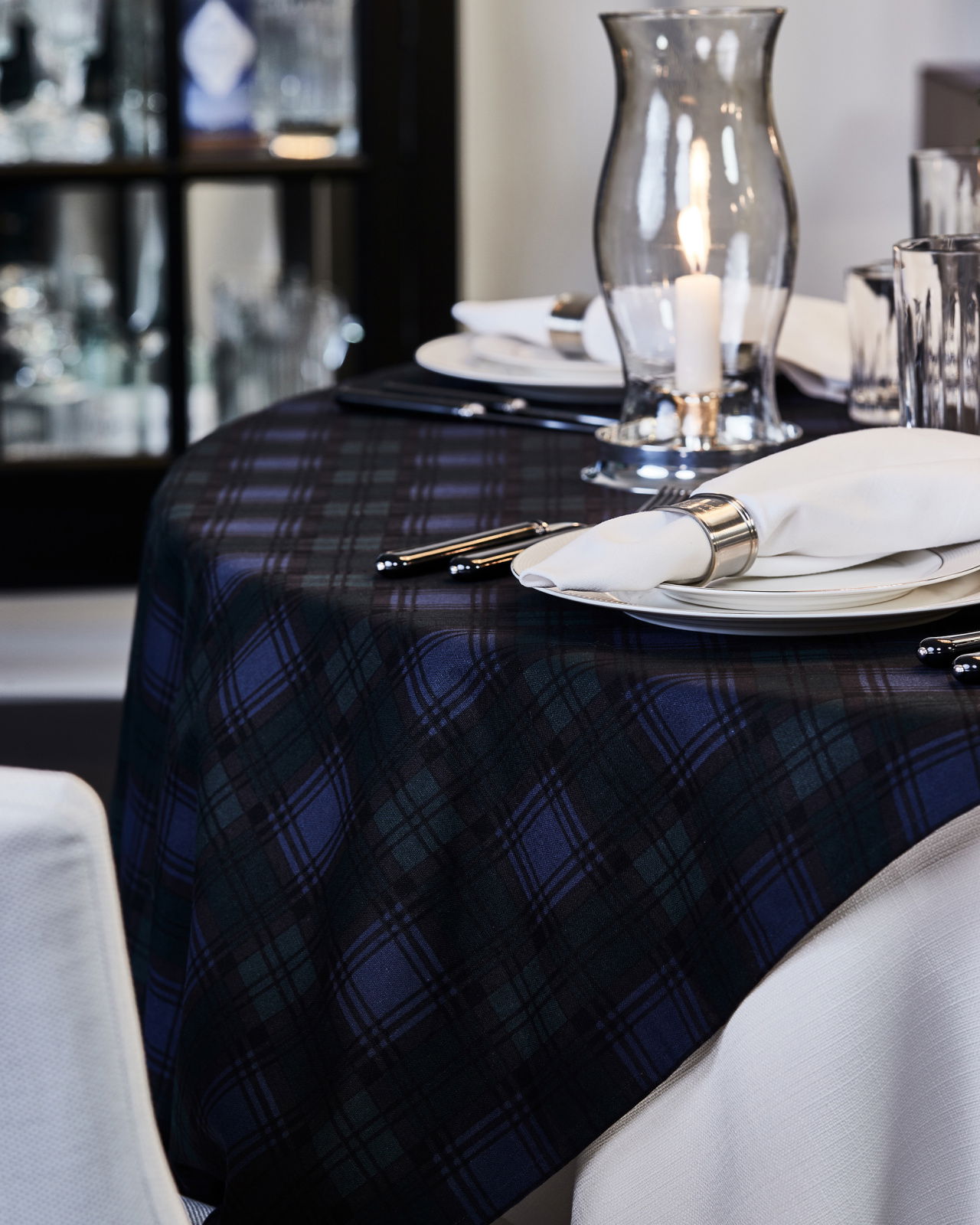 Gstaad bordsduk rutig