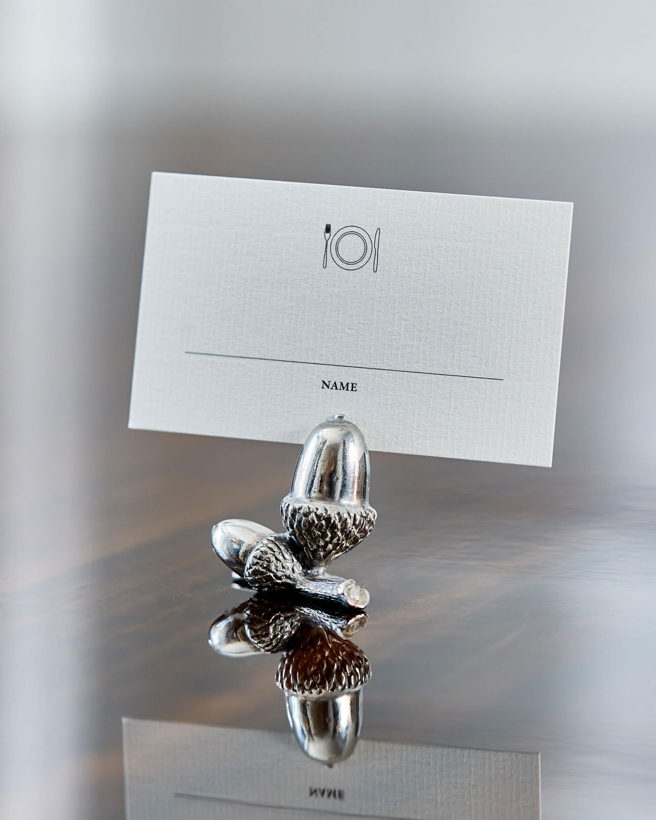 Ekollon placeringskortshållare tenn