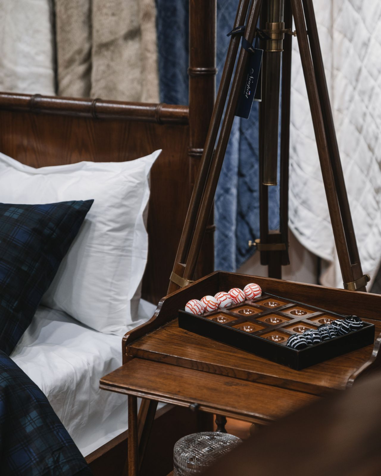 Venetian tick-tack-toe