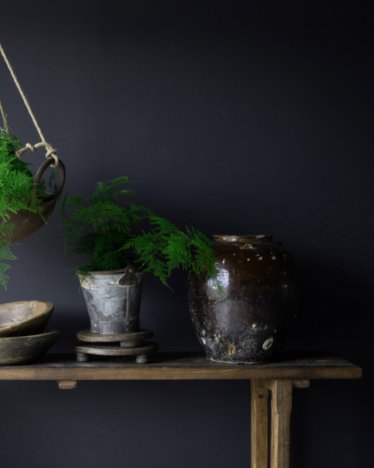 Mardin console table
