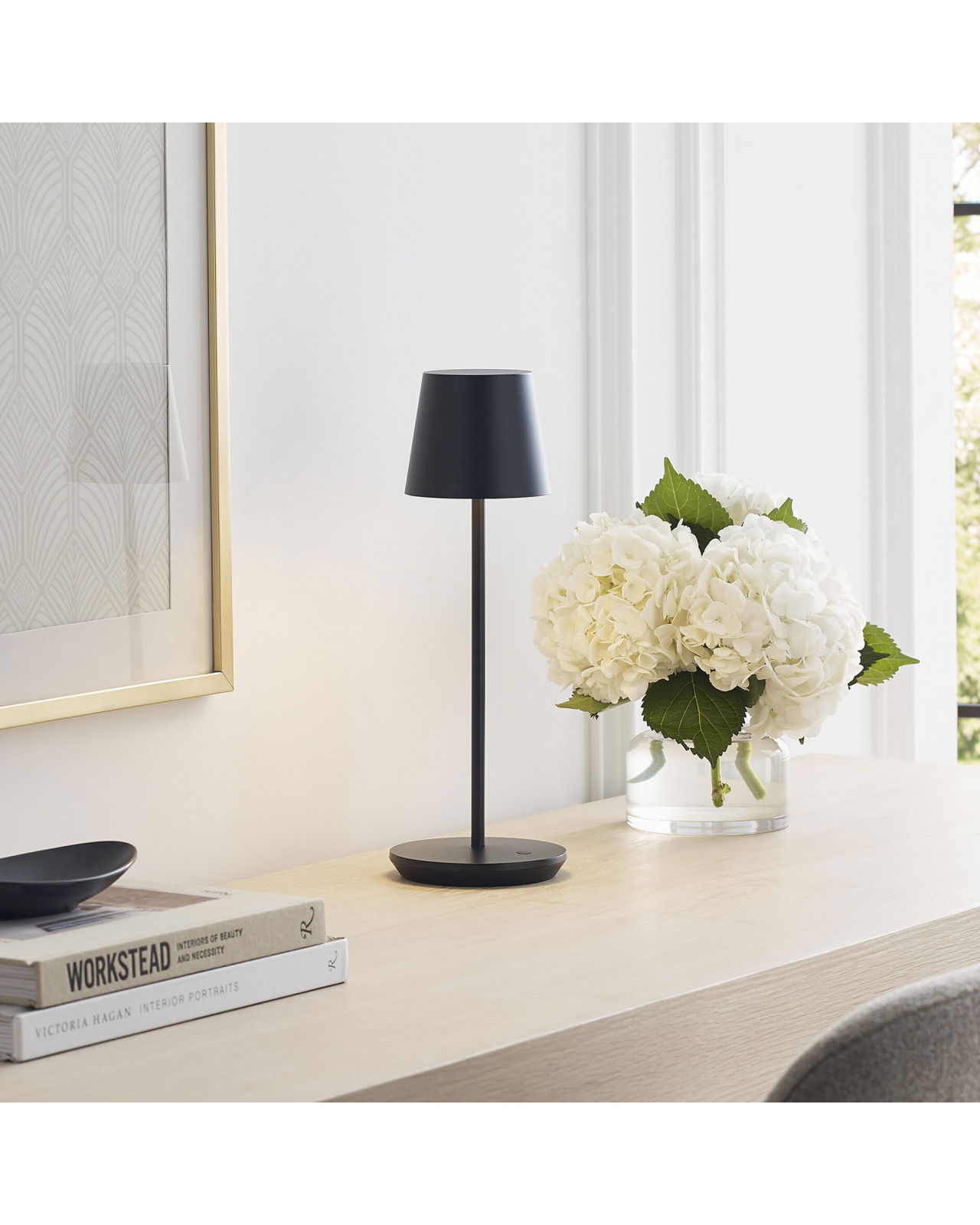 Nevis bordslampa uppladdningsbar svart