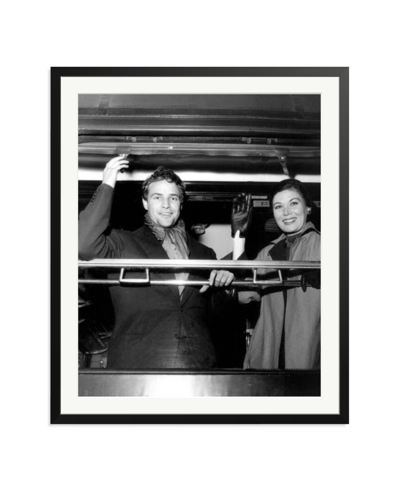 Marlon Brando and Rakia Ibrahim Black / XXL