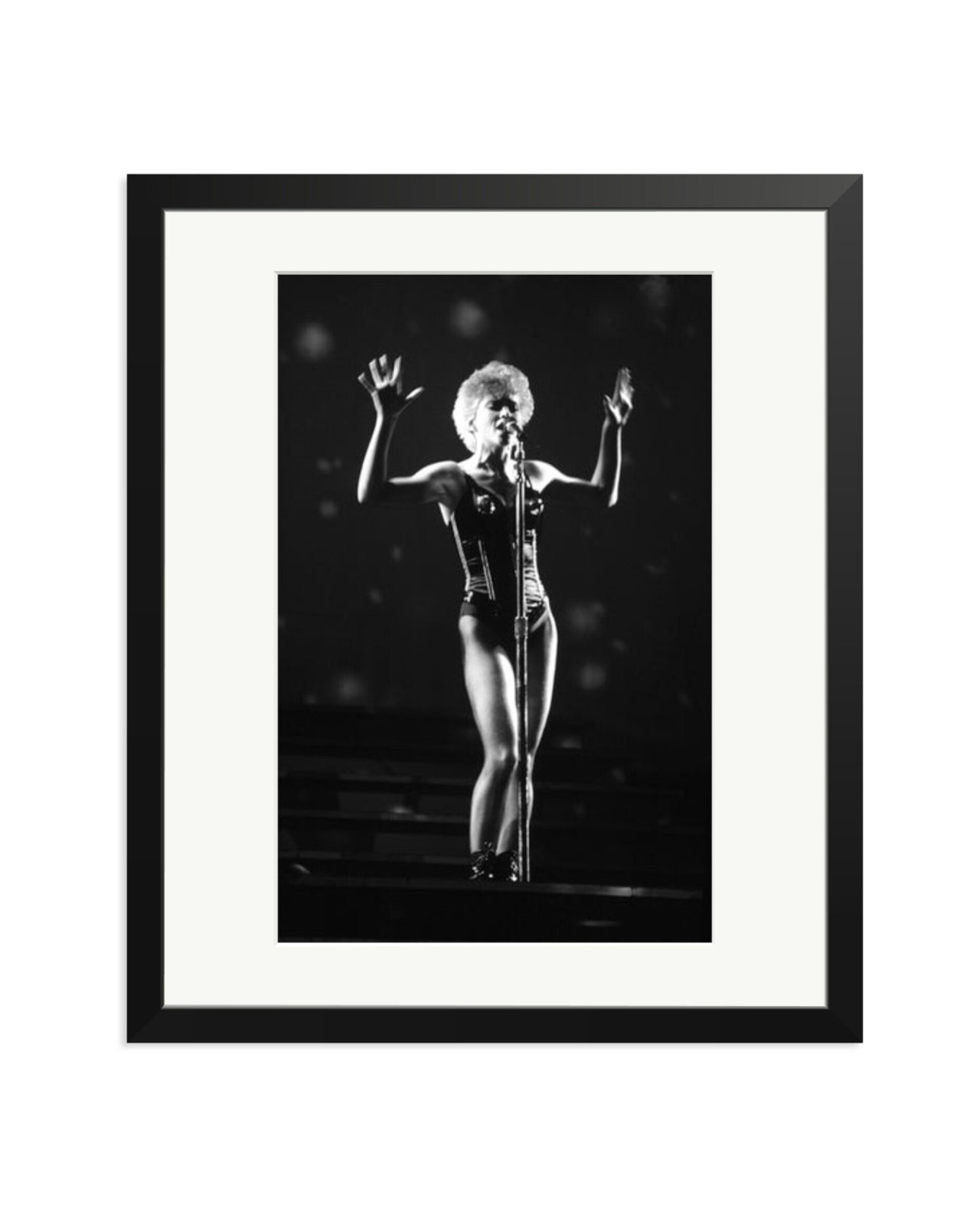 Madonna at the Coliseum Black / Large